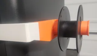Sample size spool holder
