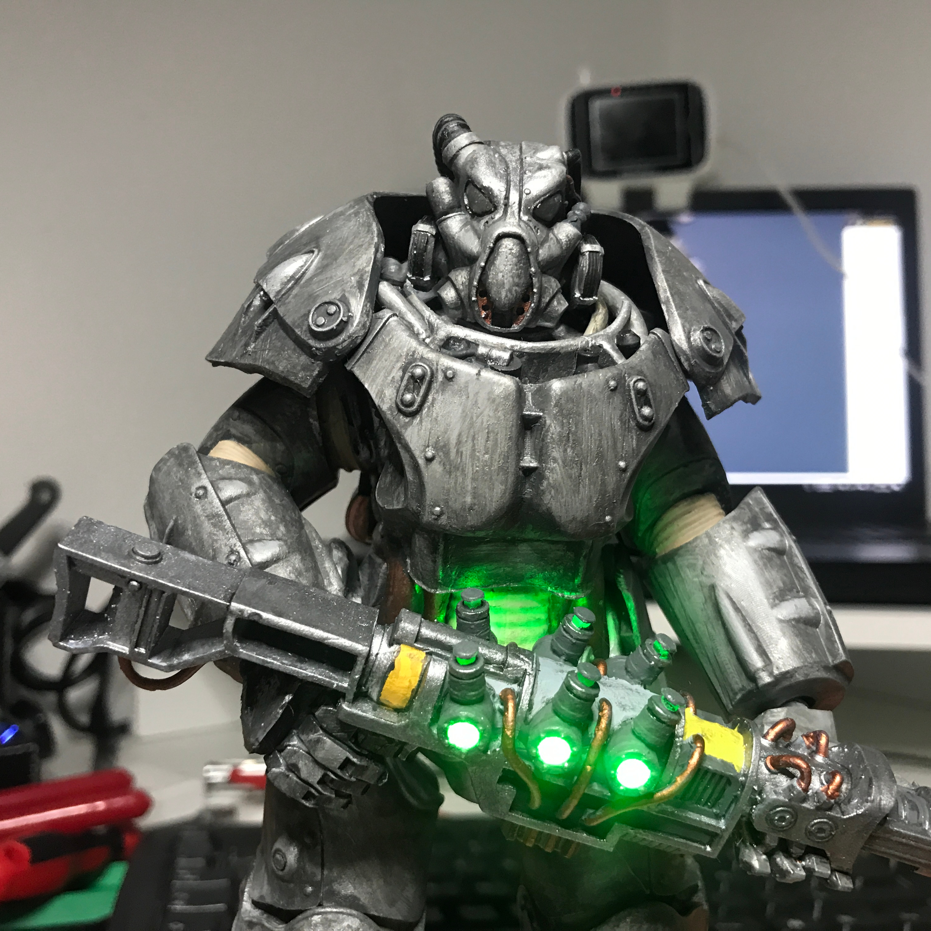 Fallout X-01 Power Armor — miniatura 6