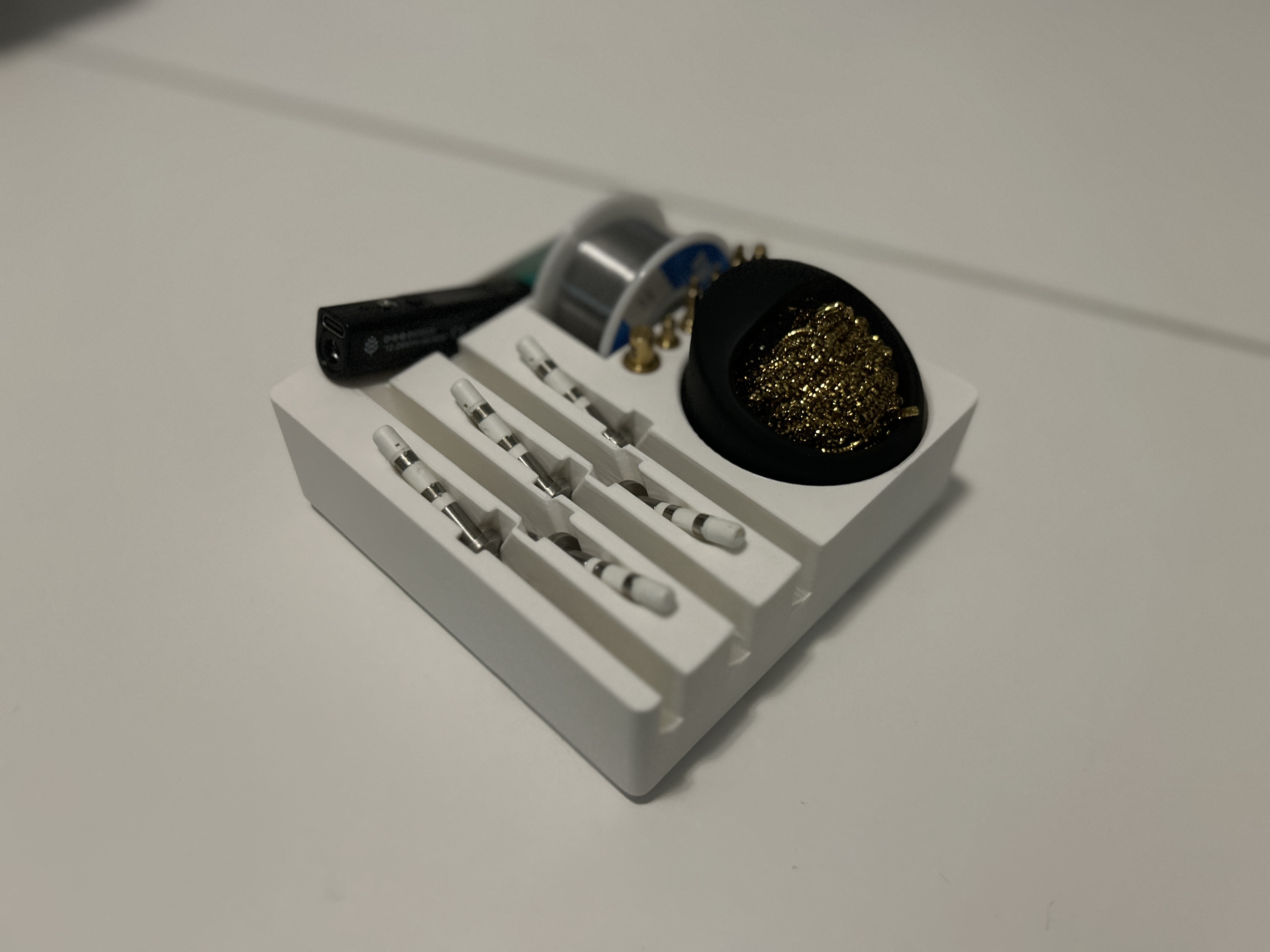 Compact Gridfinity Pinecil Soldering Caddy — miniatura 4