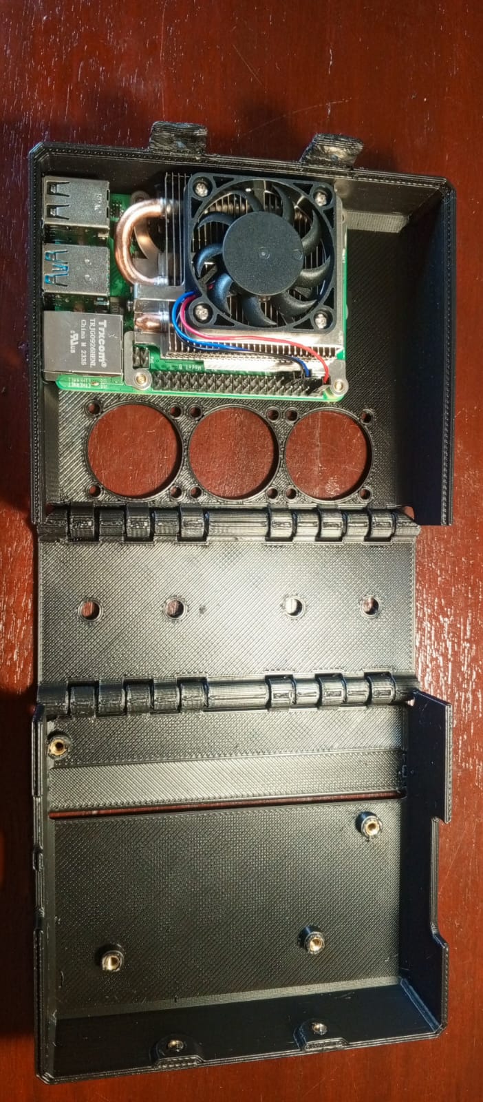 Raspberrypi4 btt skr e3 mini v3 case by leonardo4ramon download free