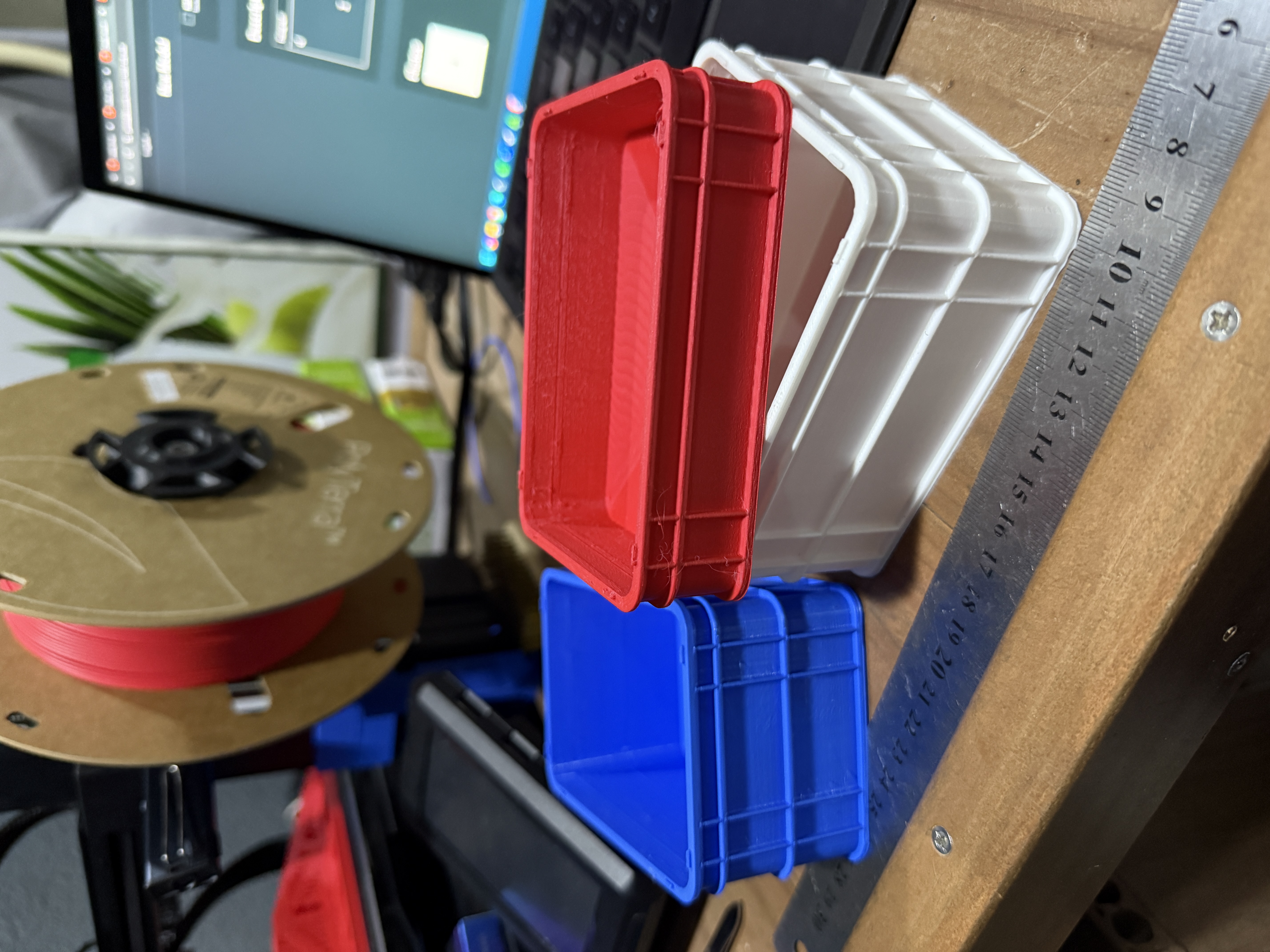 Miniatura 2 do modelo 3D Stackable Crate mini Half tall