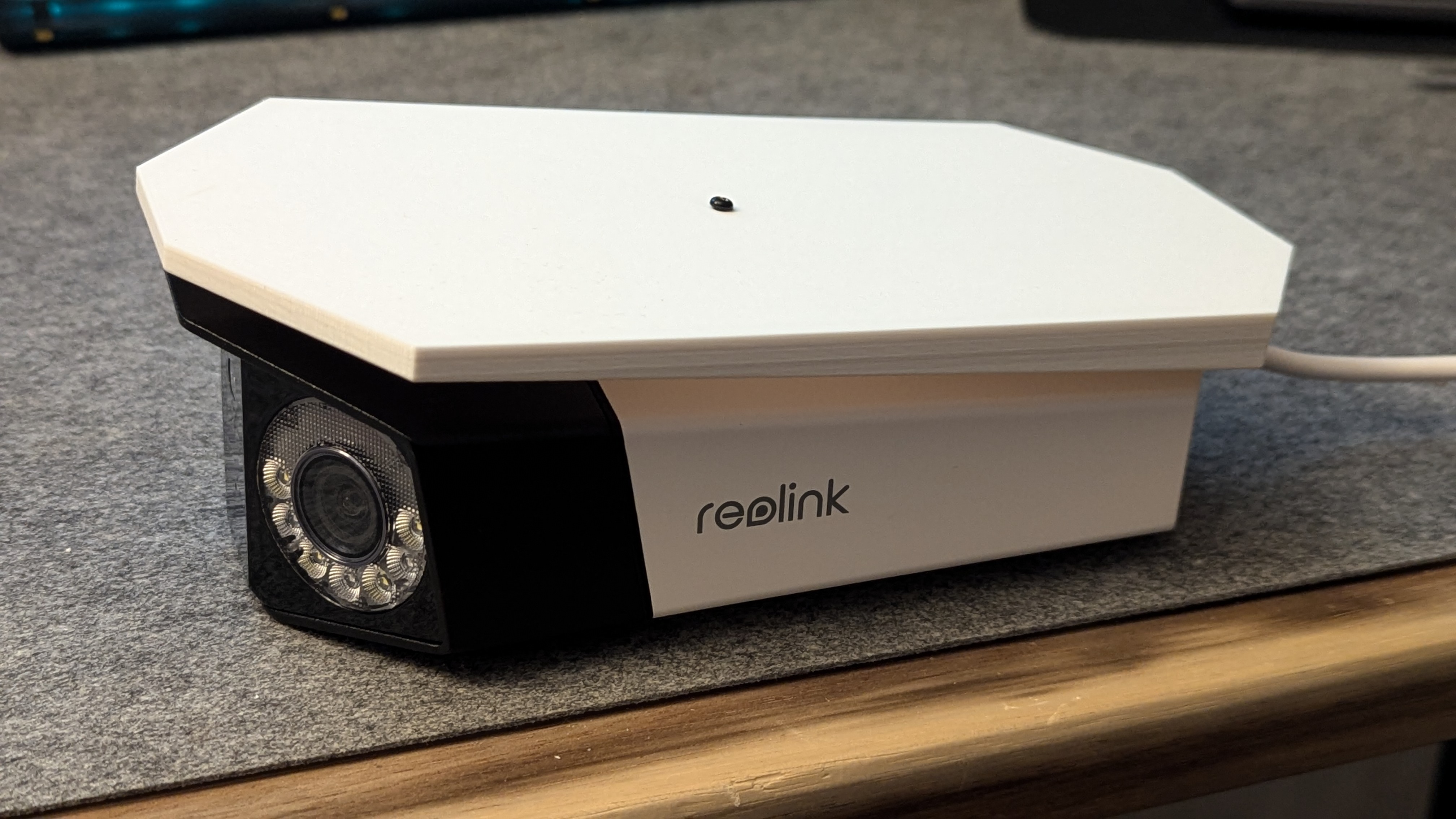 Reolink Duo 3 PoE Rain Cover for outdoor camera