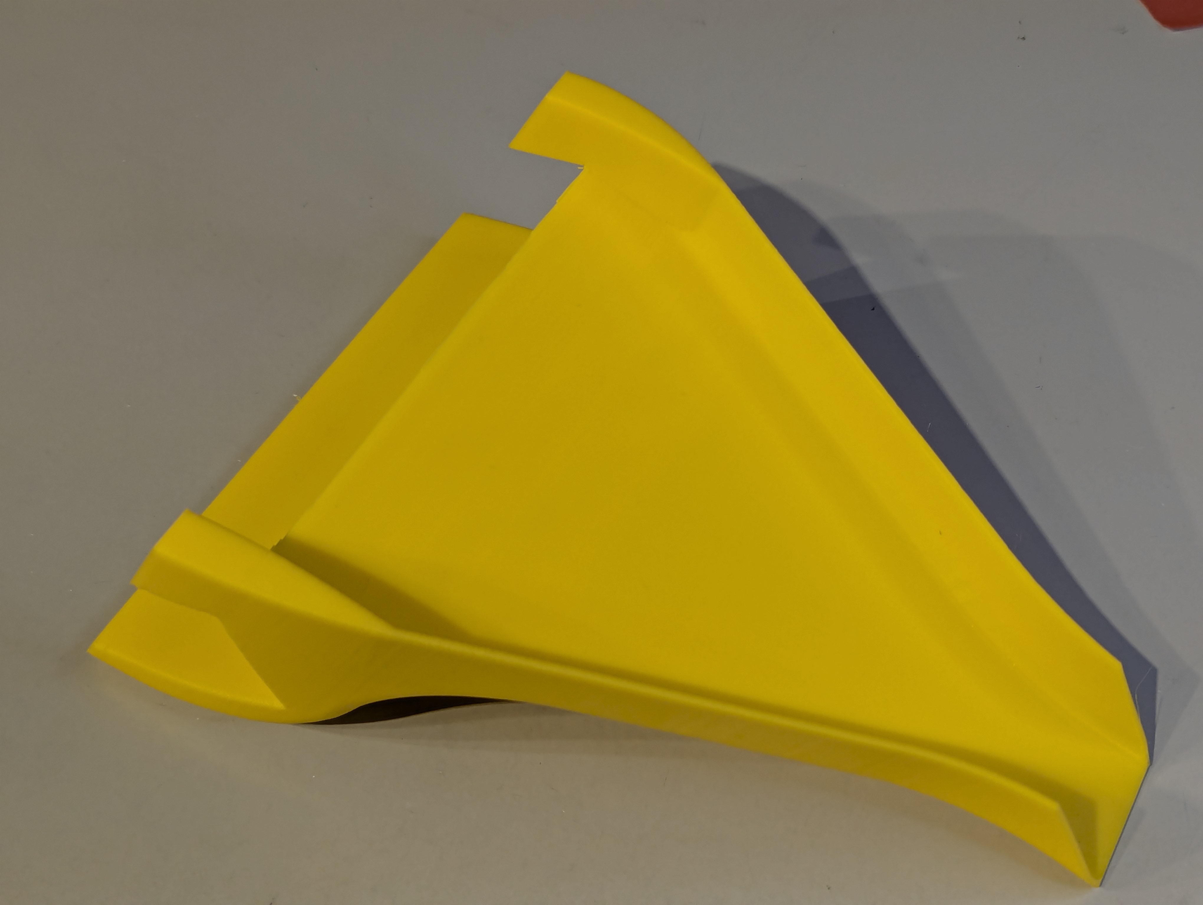 Miniatura 3 do modelo 3D Table Edge Bagging/Sorting Funnel