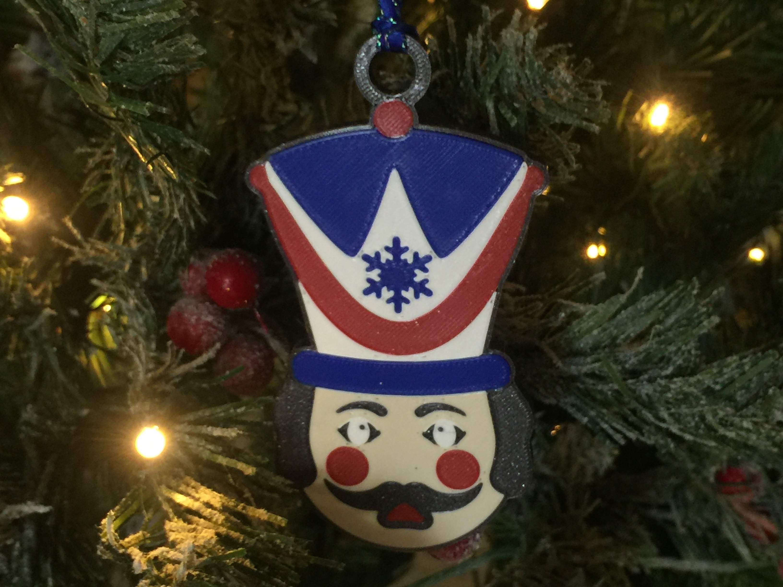 Miniatura 2 do modelo 3D Nutcracker Ornament