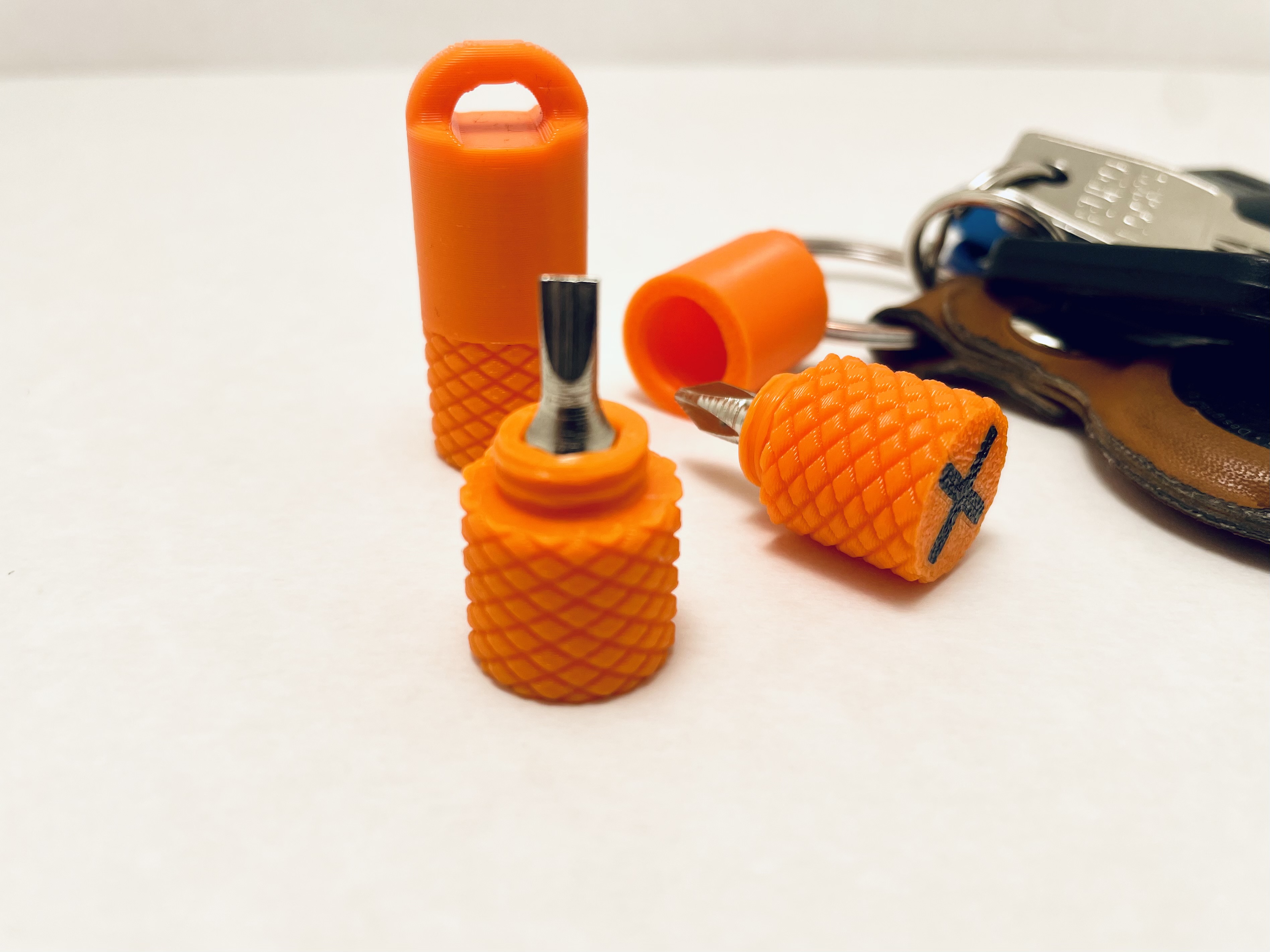 Miniatura 3 do modelo 3D Mini Screwdriver