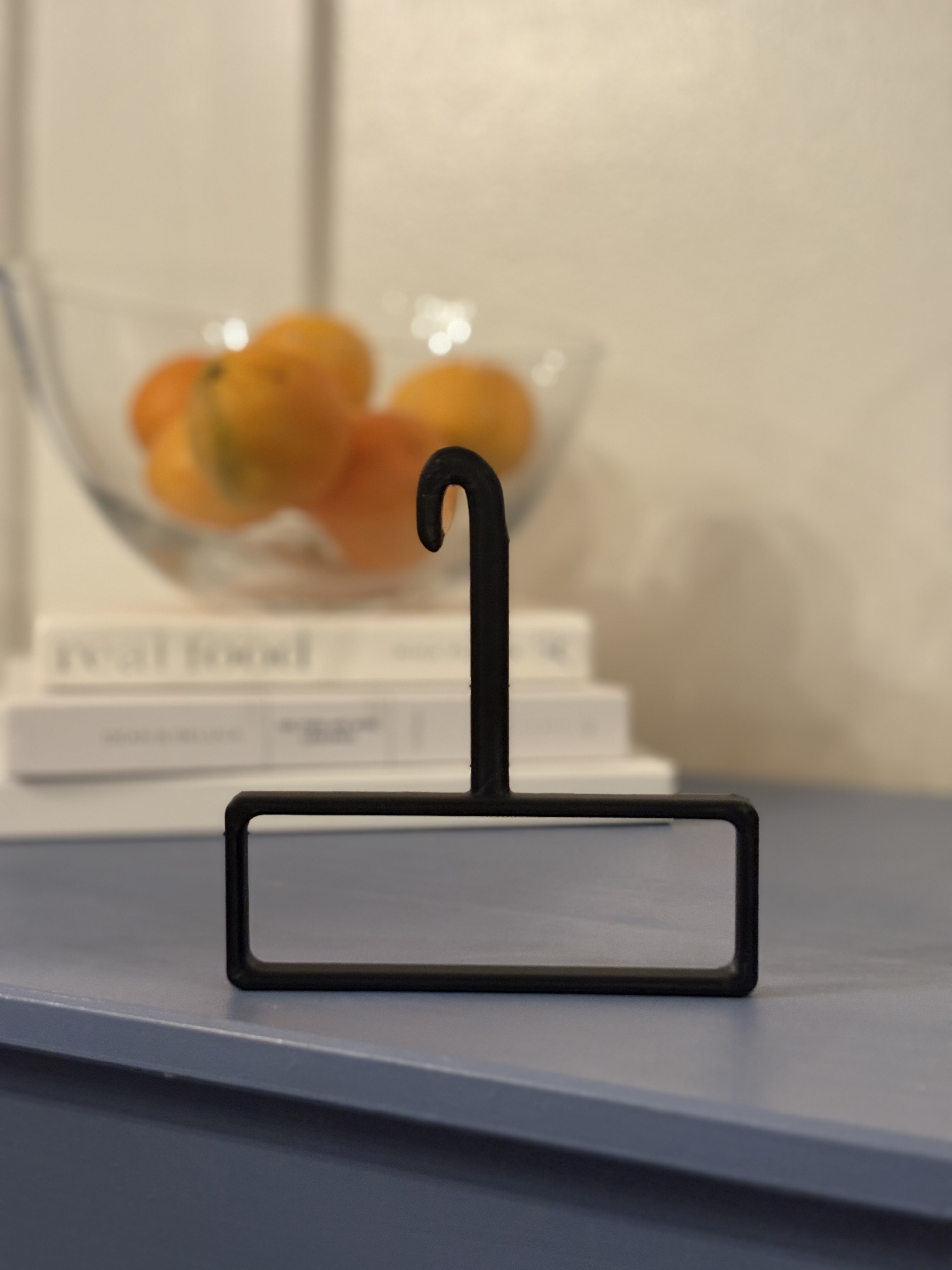 milk opener tool