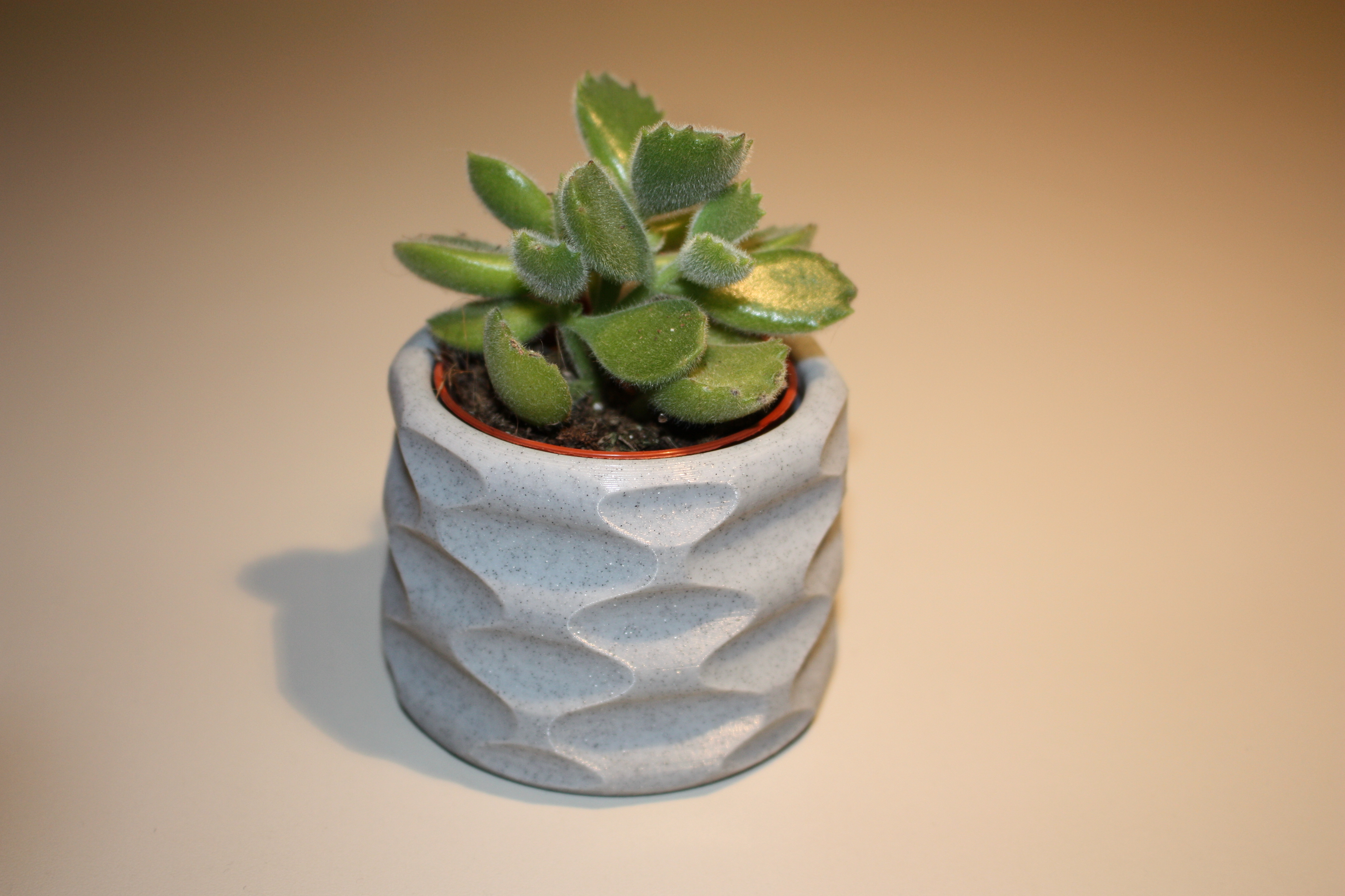 Modern Planter ‘wave’