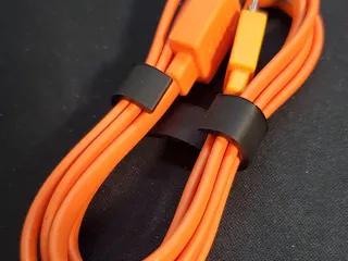 Simple Cable Clip by Serhii Ra | Download free STL model | Printables.com