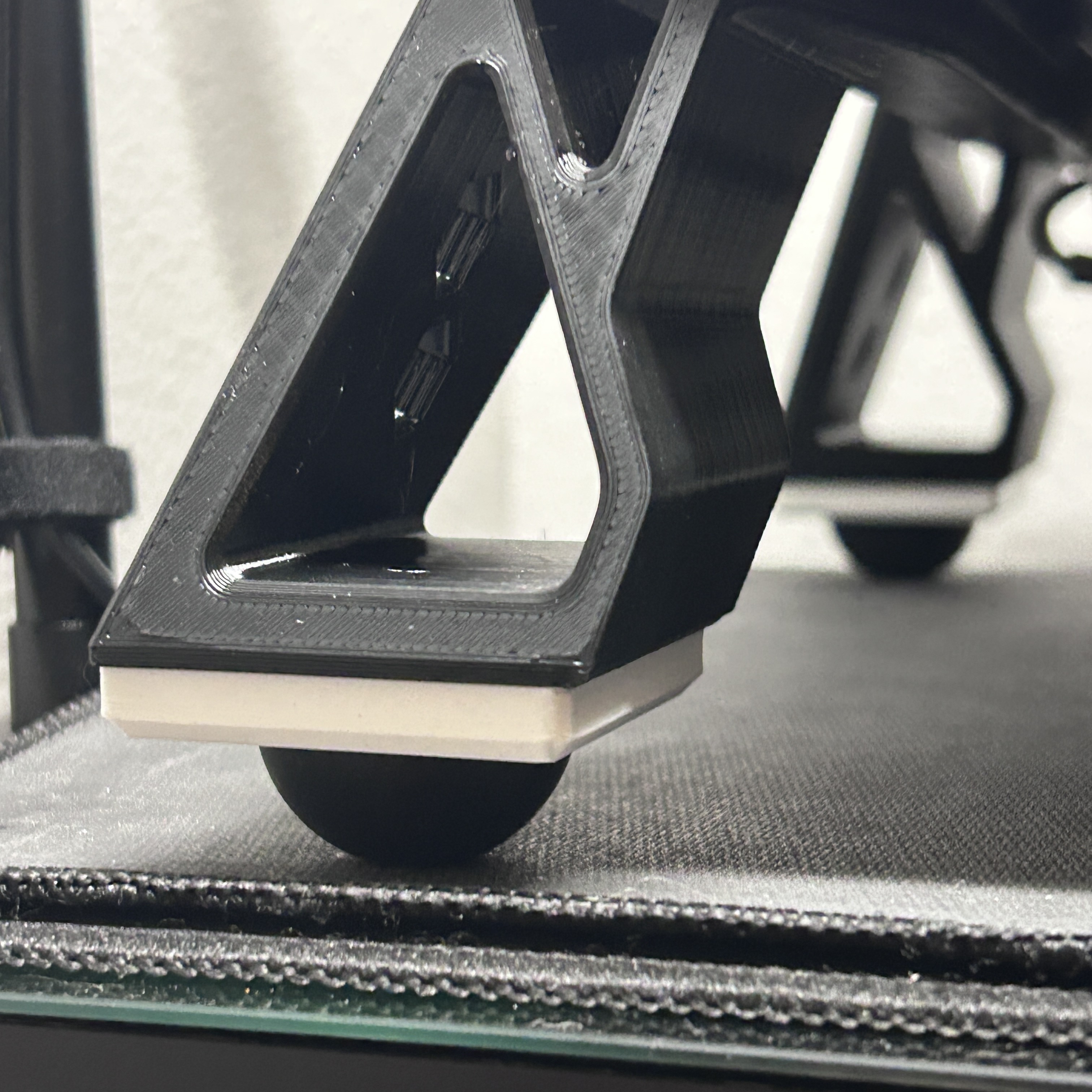 Prusa Mini Base vibration suppression leg extensions