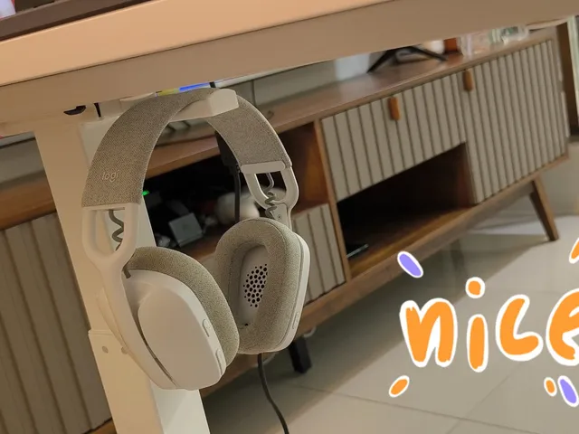 Underdesk Headphone Holder