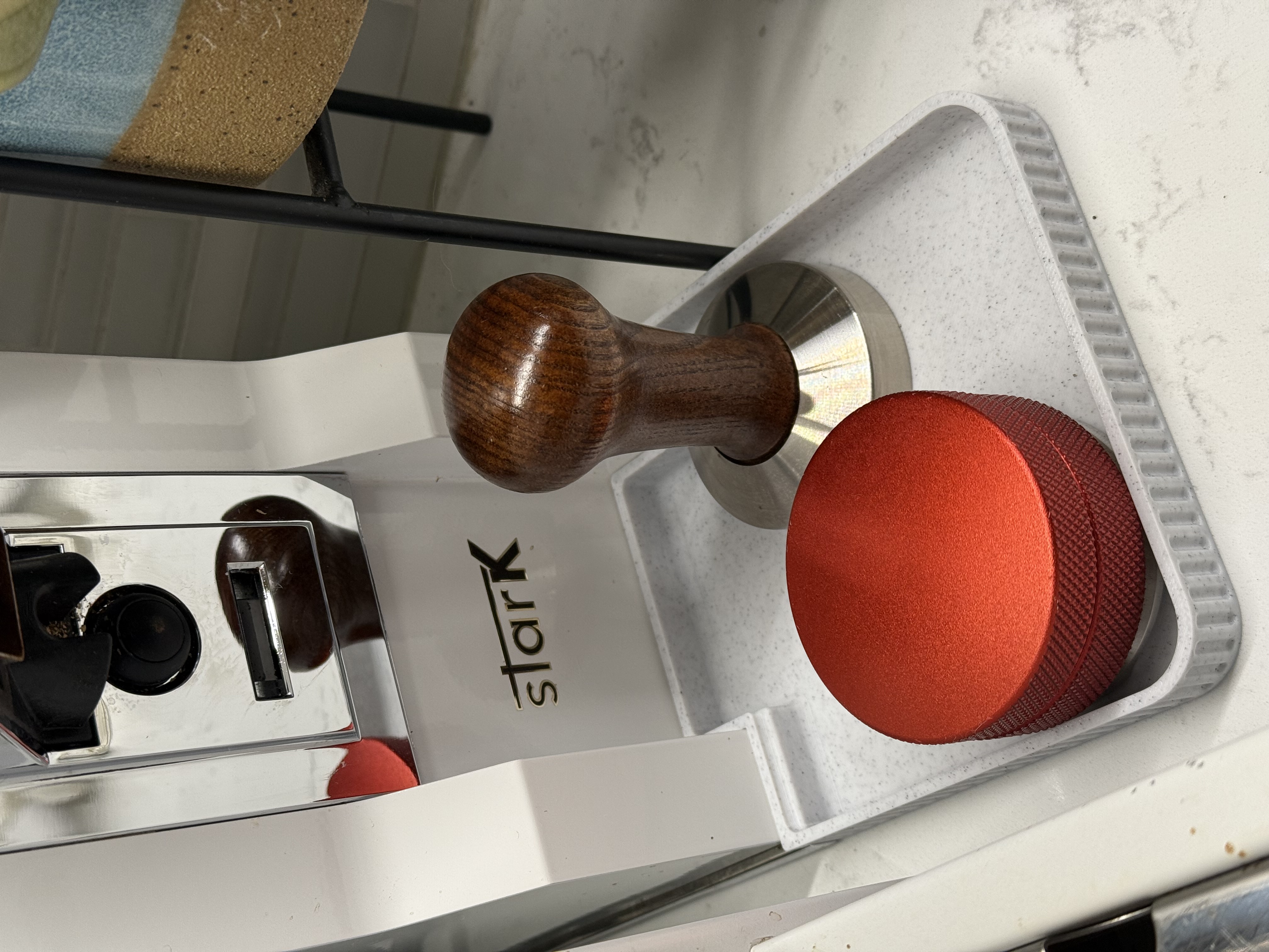Fluted tray for Eureka Mignon Stark grinder