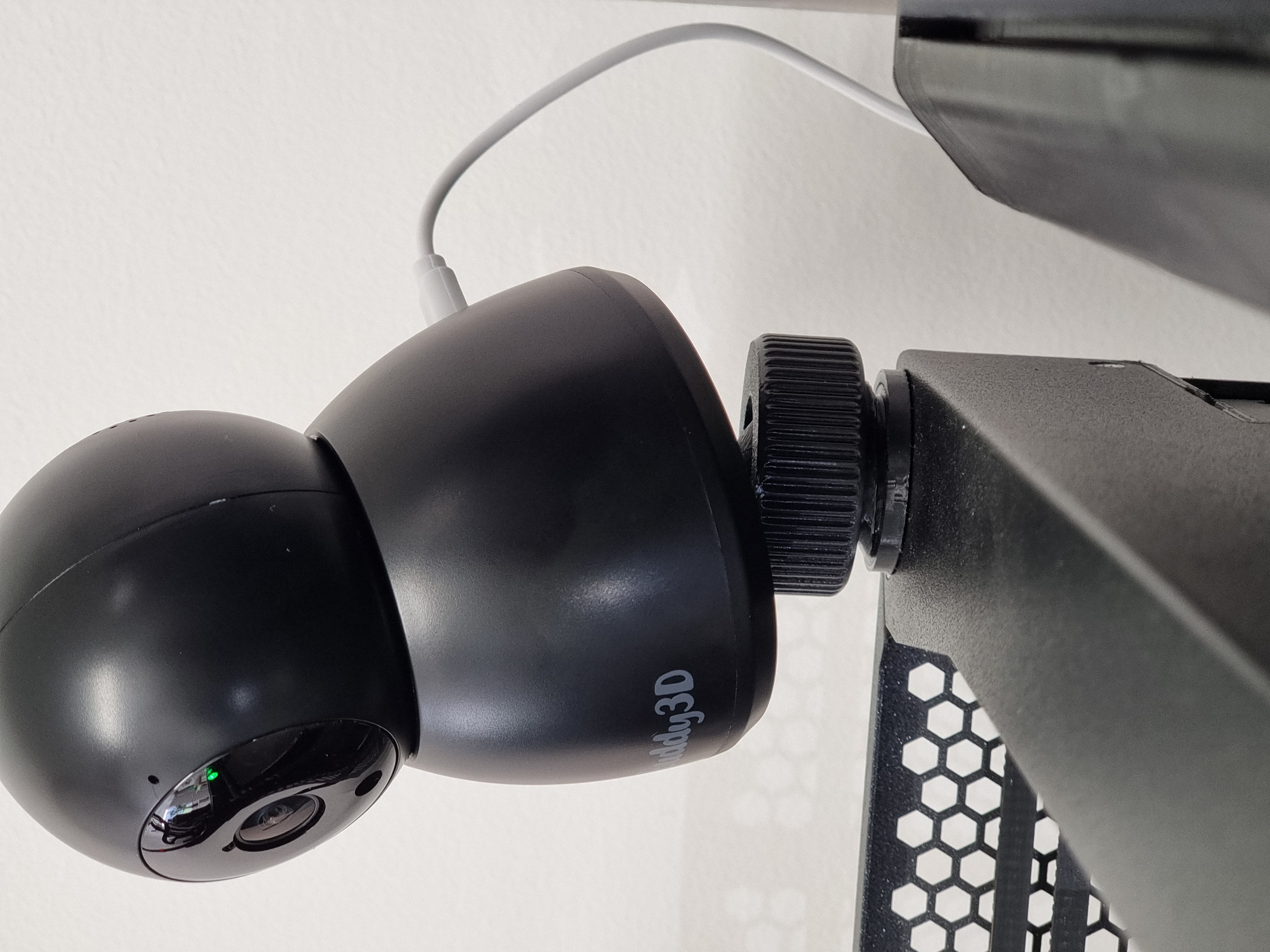Buddy3D Cam Ball Joint Mount with magnets