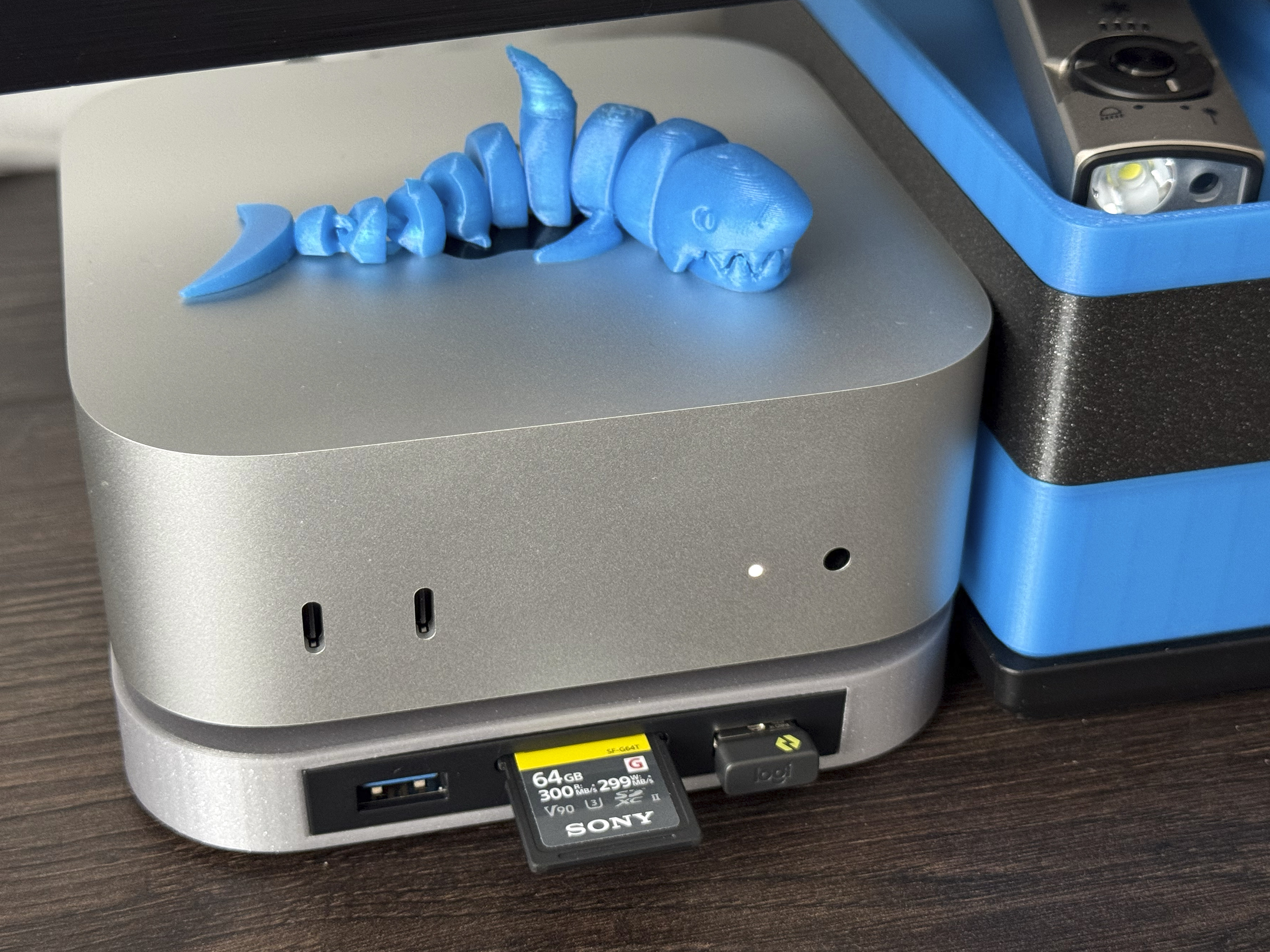Mac Mini M4 Hub