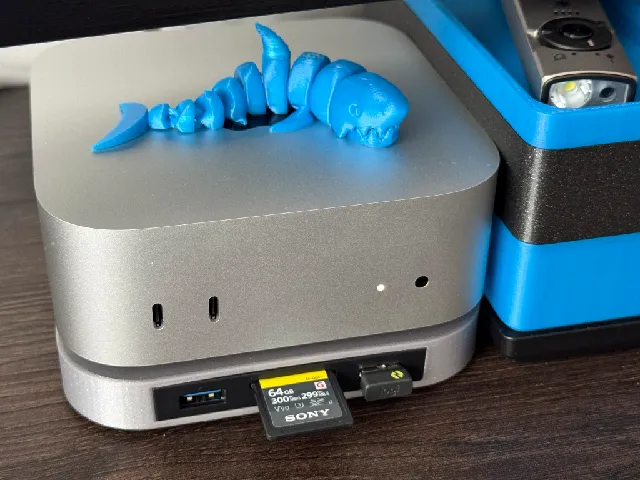 Mac Mini M4 Hub