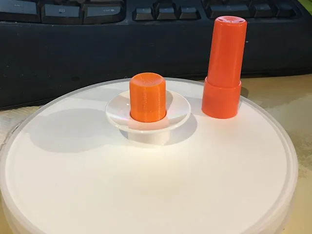 Tupperware Pitcher Lid Button