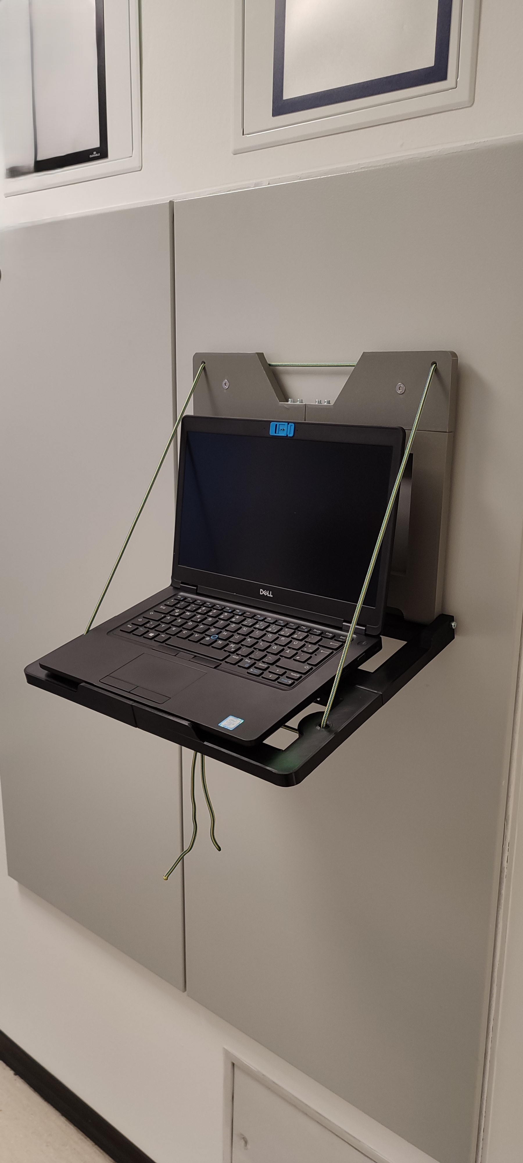 magnetic laptop holder (fusion model available)