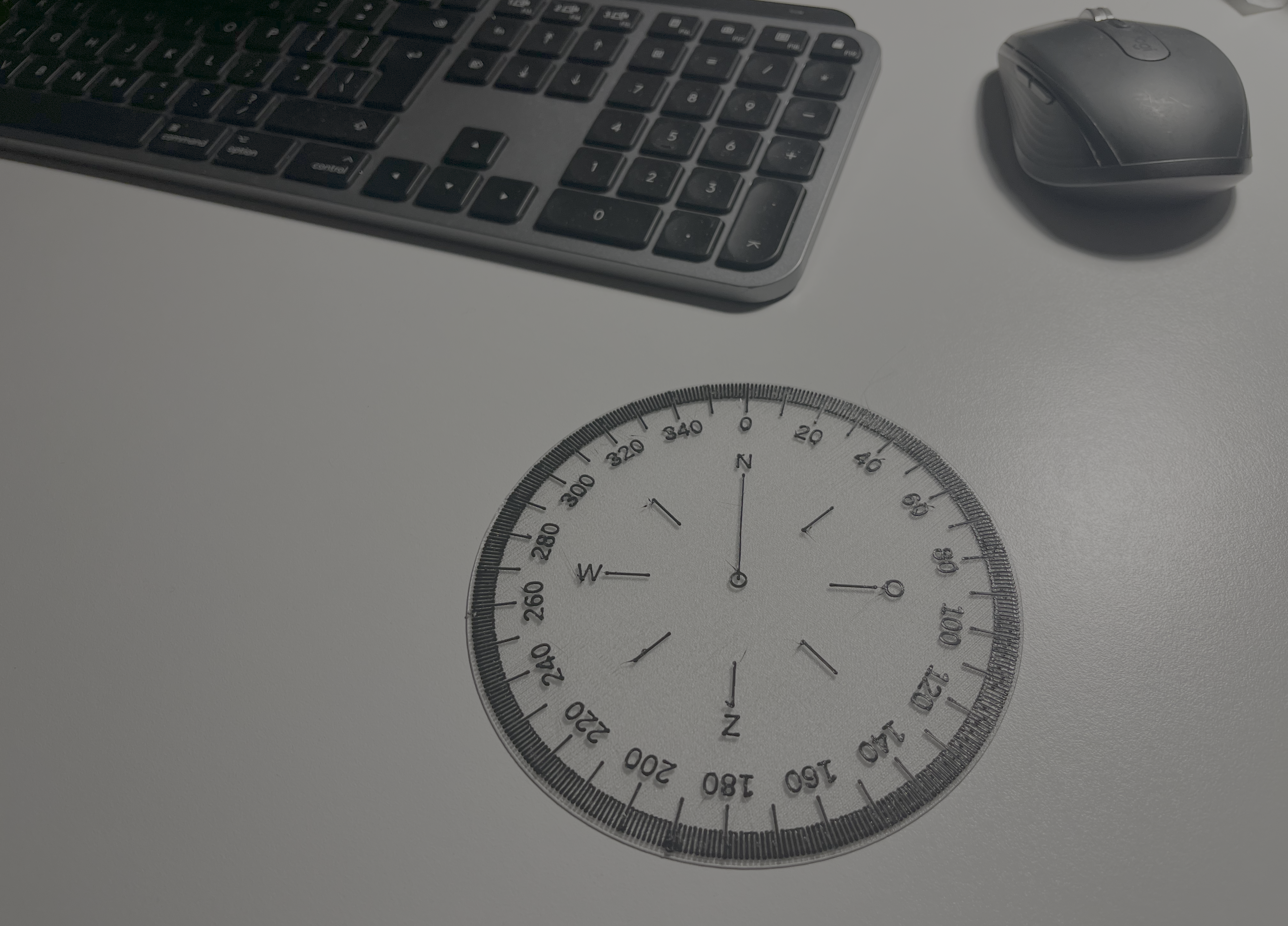 Miniatura 2 do modelo 3D 360 degree protractor