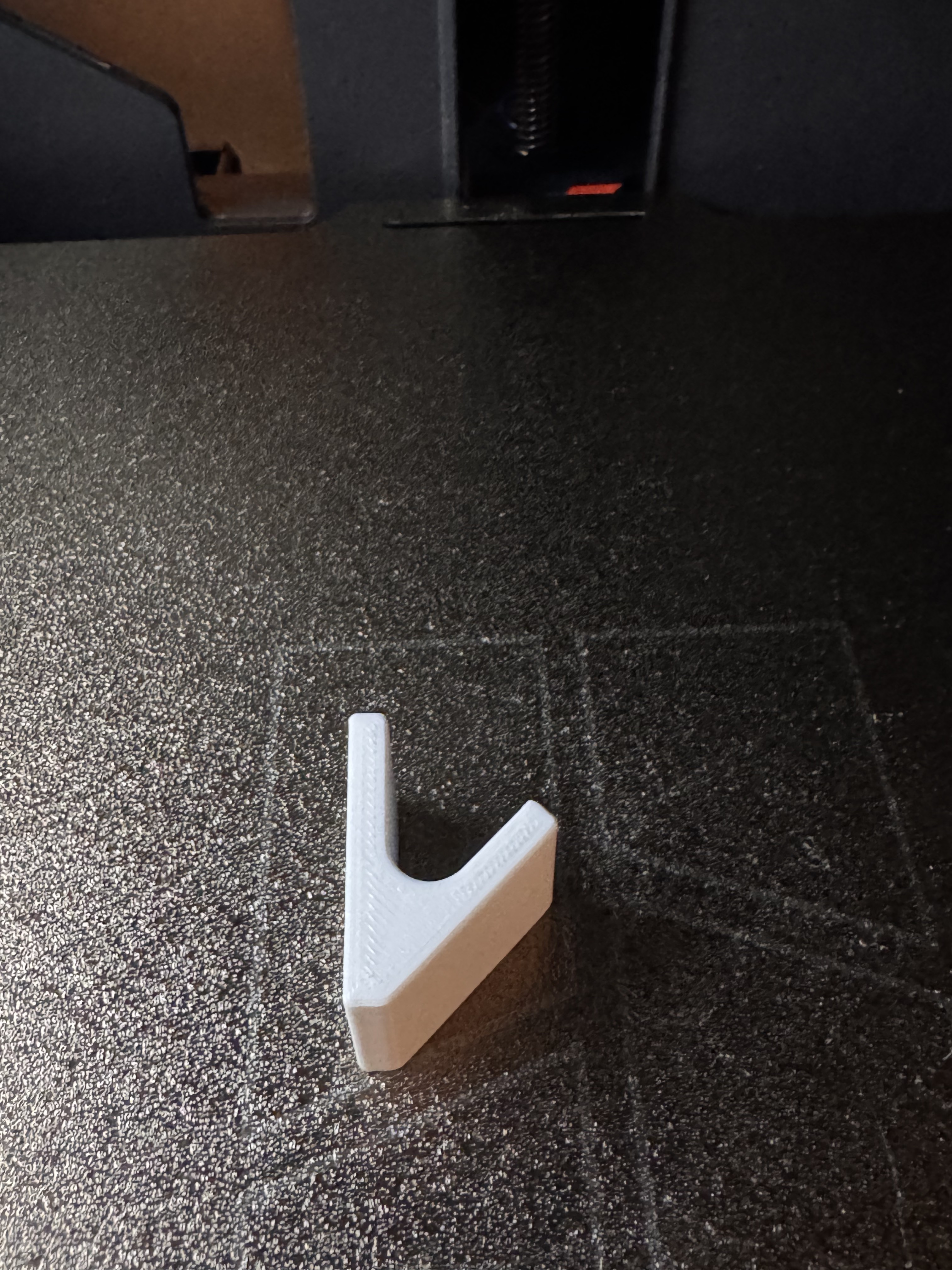 Miniatura 2 do modelo 3D Command Strip Hooks (Small)