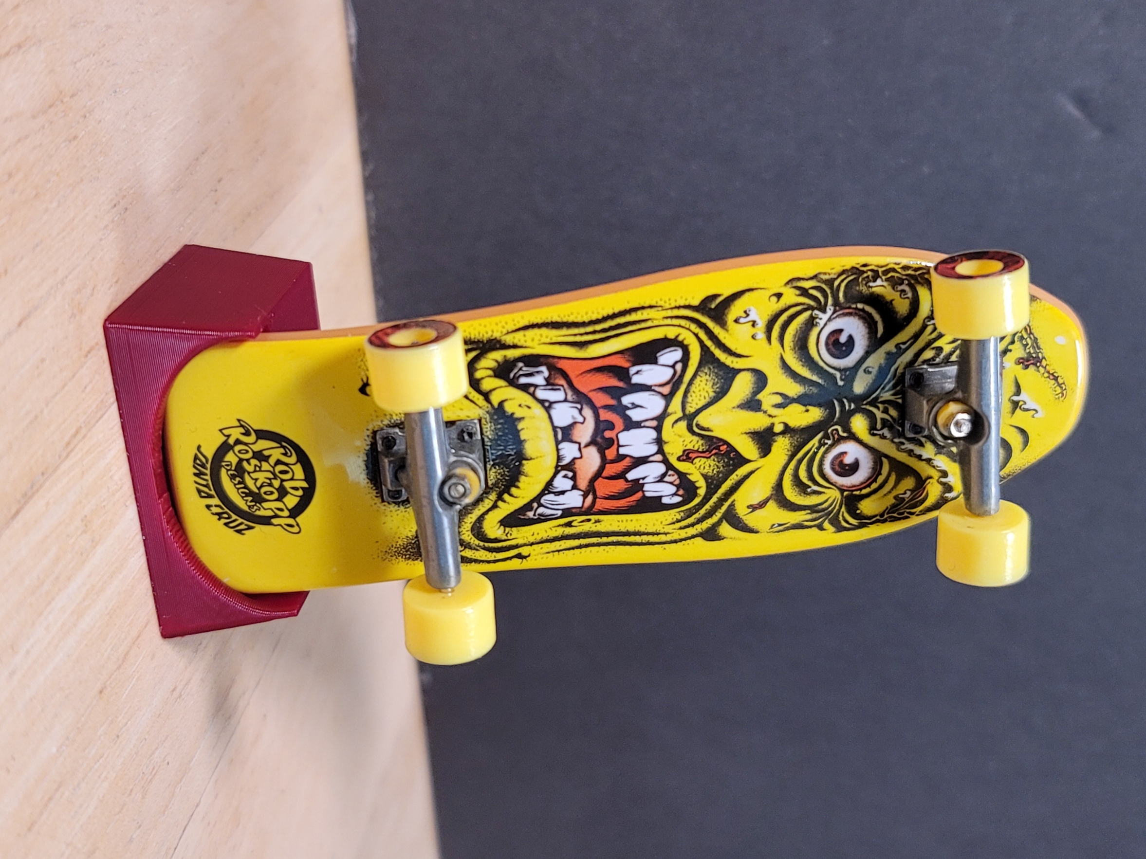 Mini Skateboard Display Stand For Tech Decks