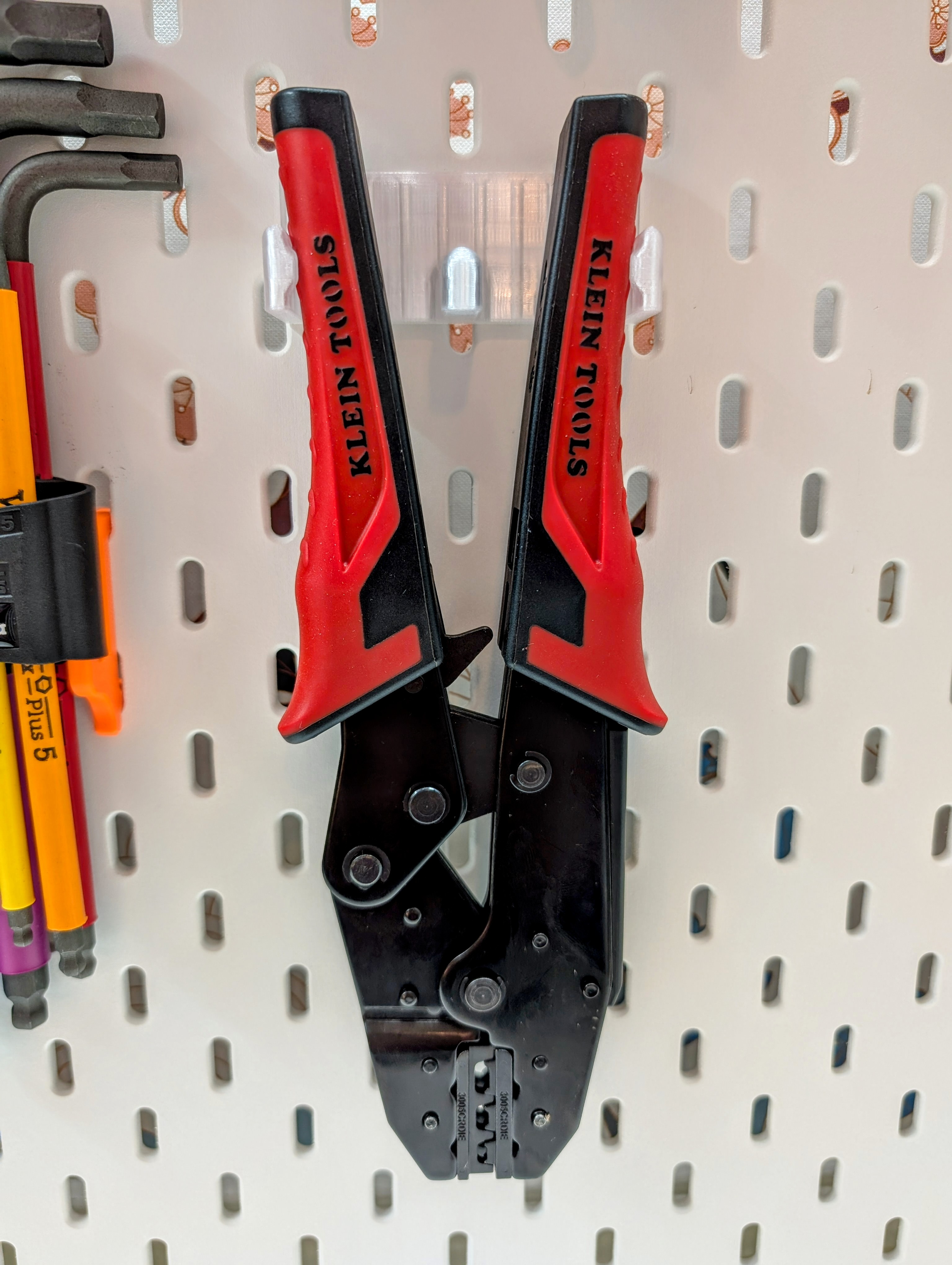 Klein Wire Crimper Skadis Mount - No Hardware Required