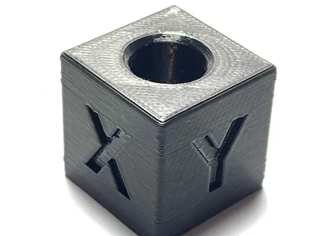 1.0 Inch (25.4mm) Calibration Cube with 0.5 Inch (12.7mm) Hole.