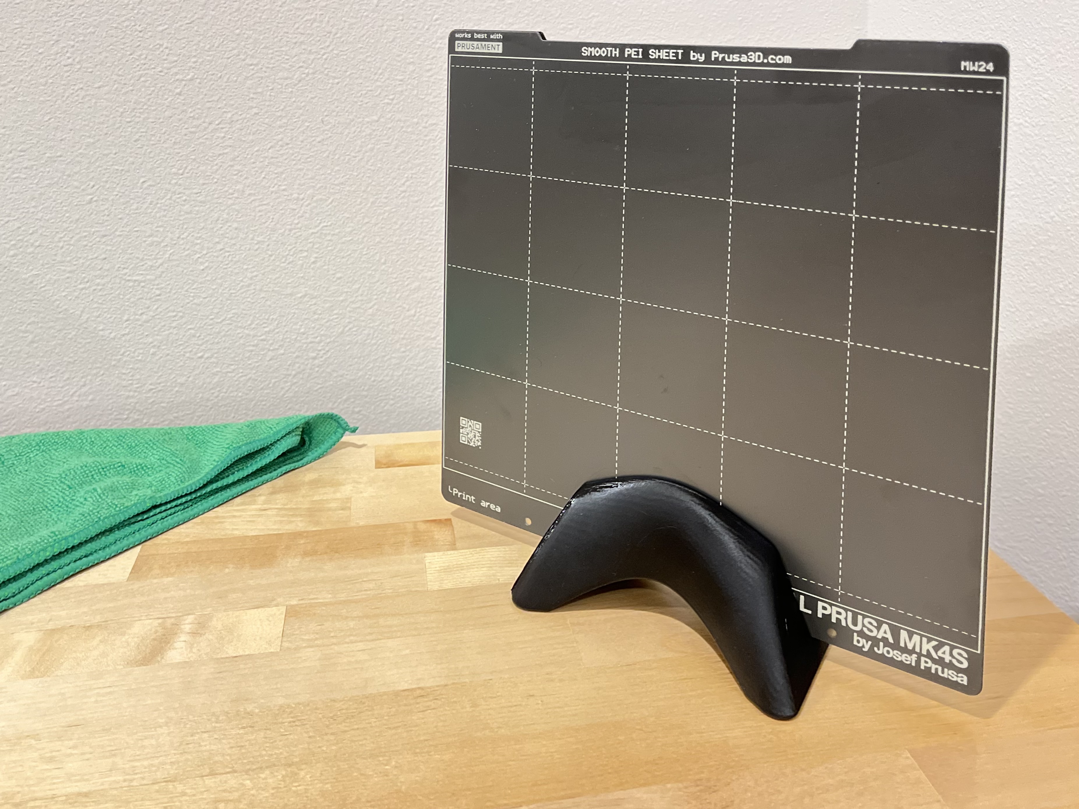 Elegant Desktop Print Bed Organizer/Stand