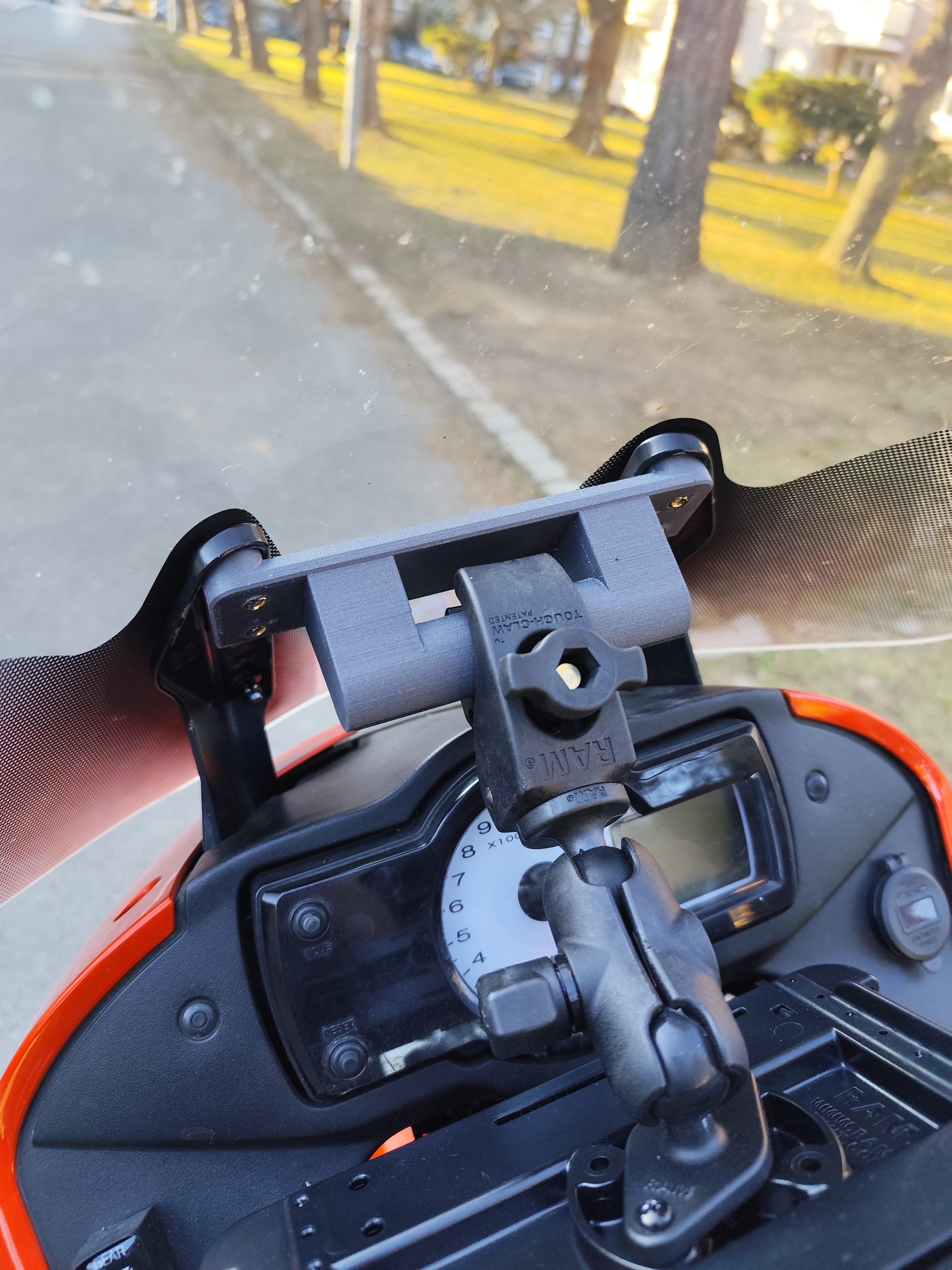 Kawasaki Versys 650 navigation bar