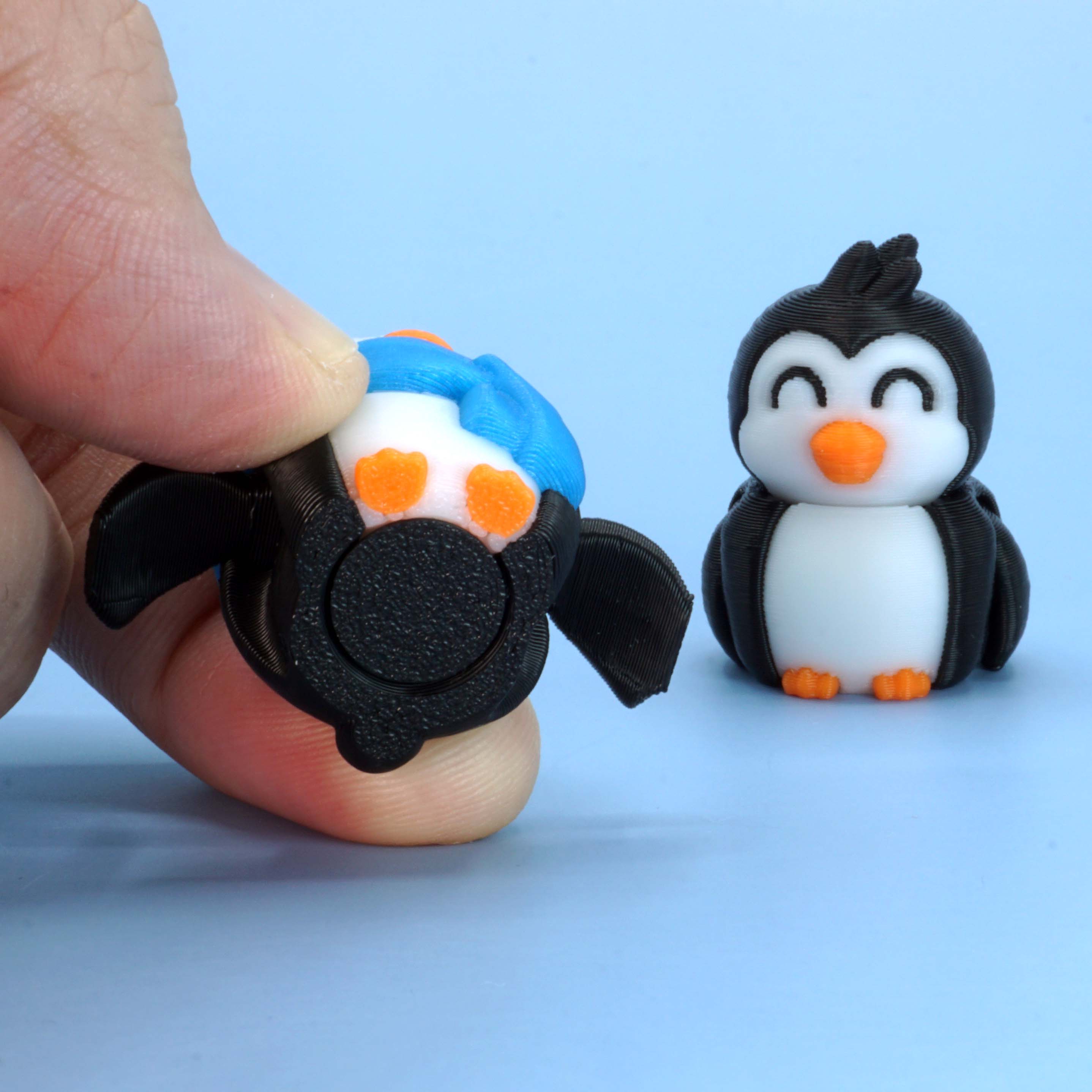 Tiny Penguin and Snowman — miniatura 4