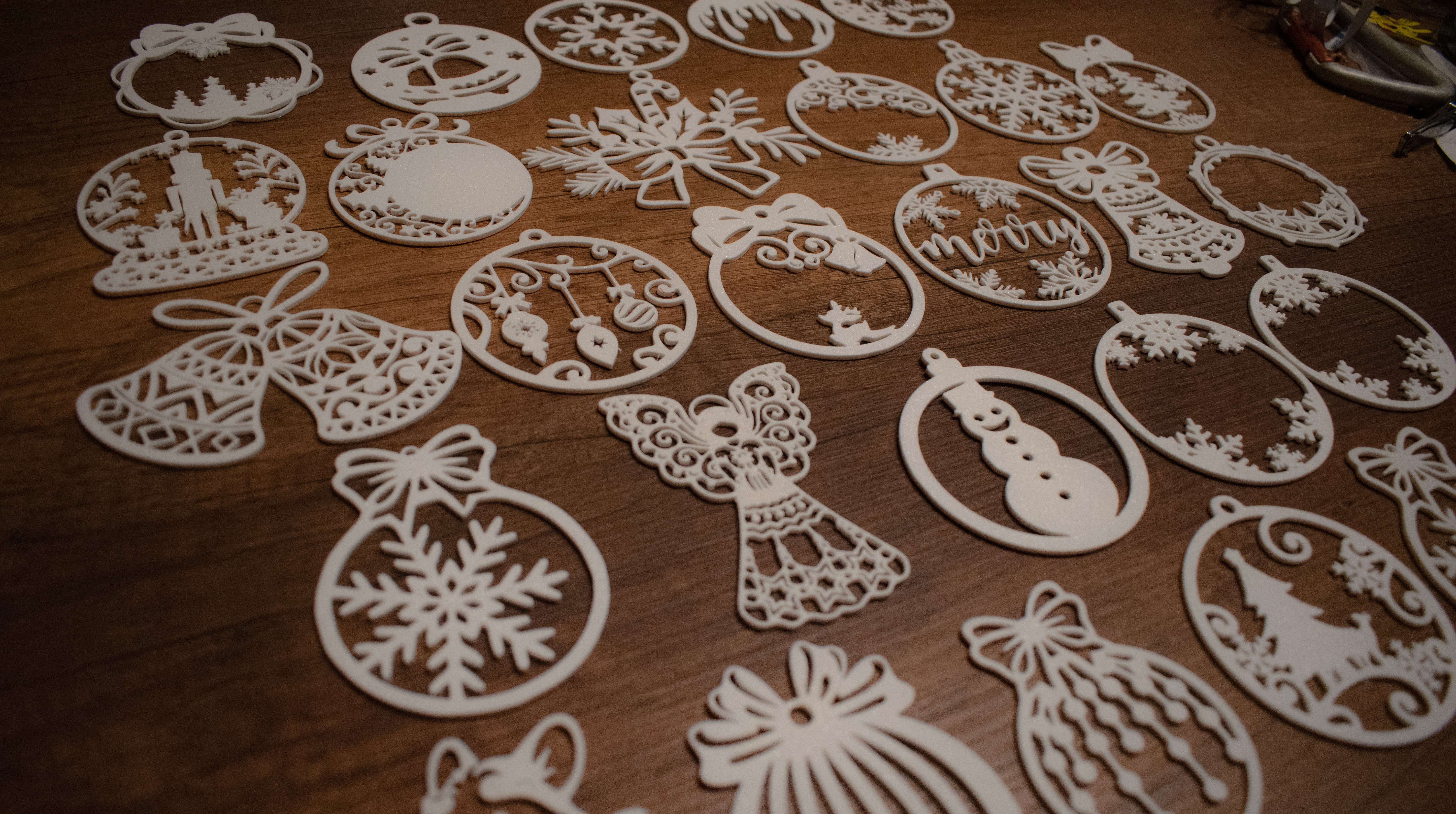 29 tree ornaments set collection