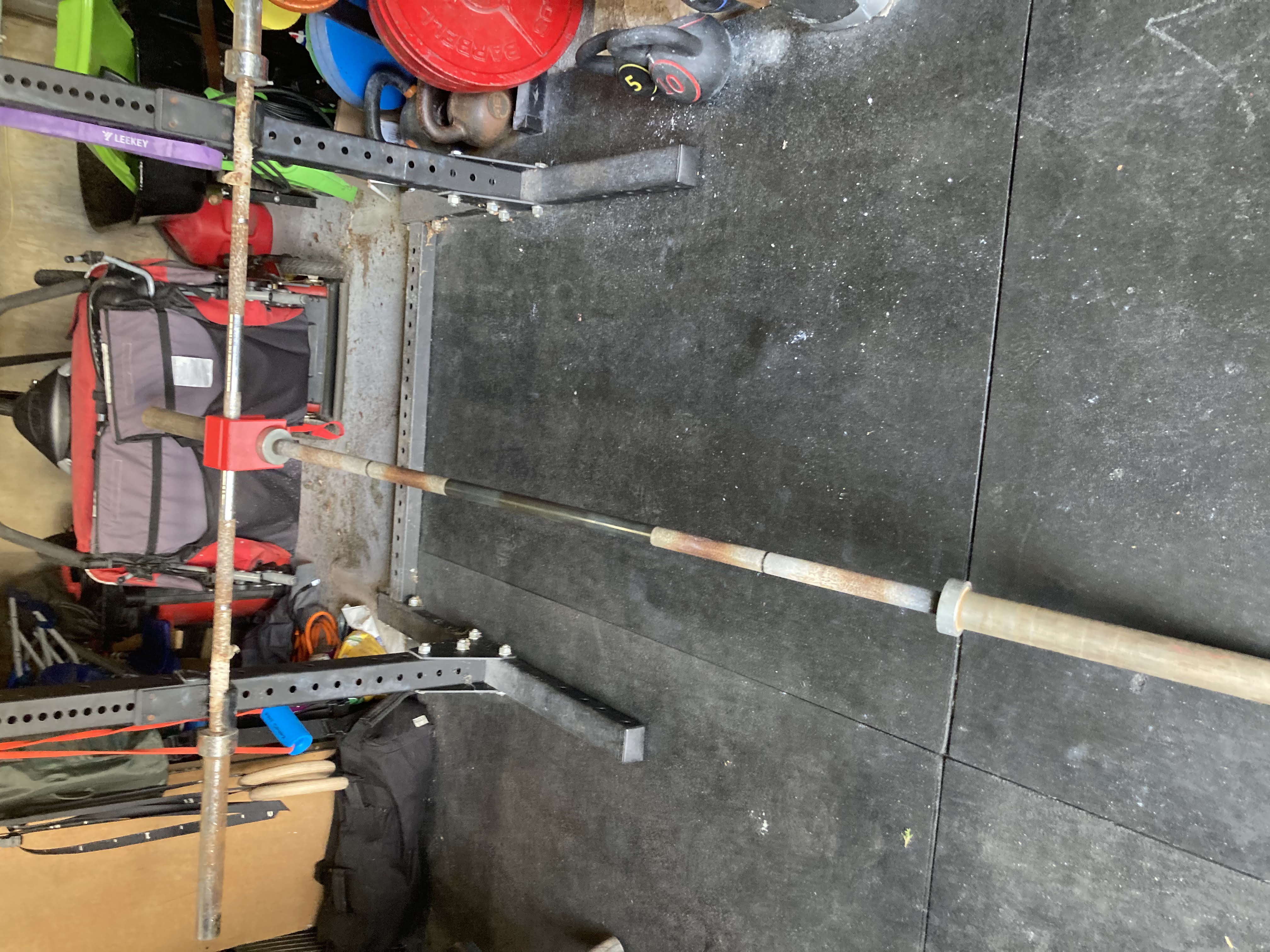 Multiple Barbell T Holder