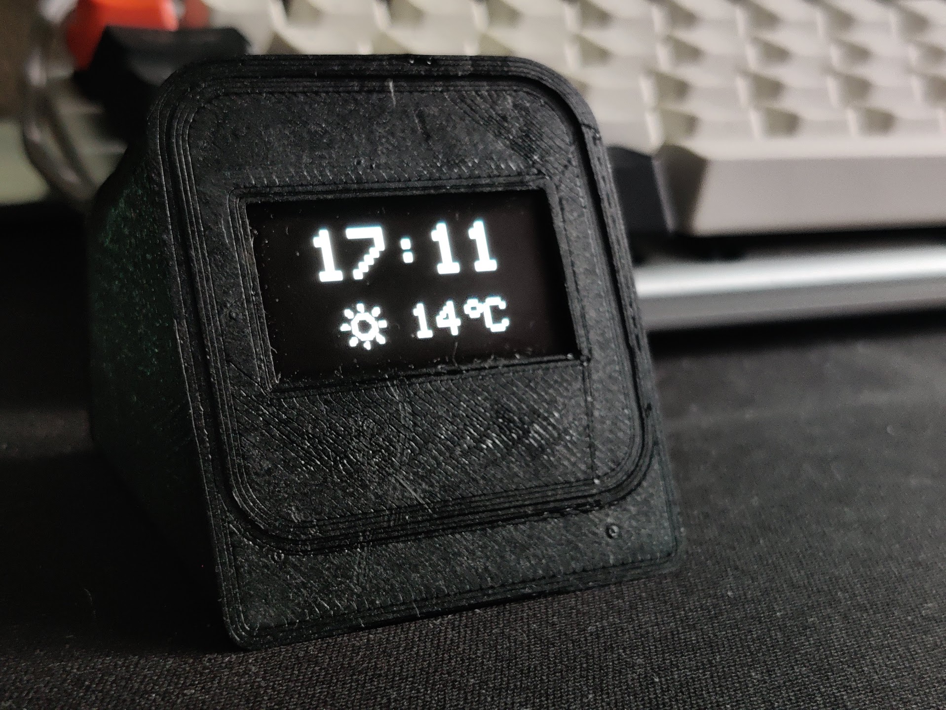 Terminal for SSD1106 1.3'' OLED (REMIX)
