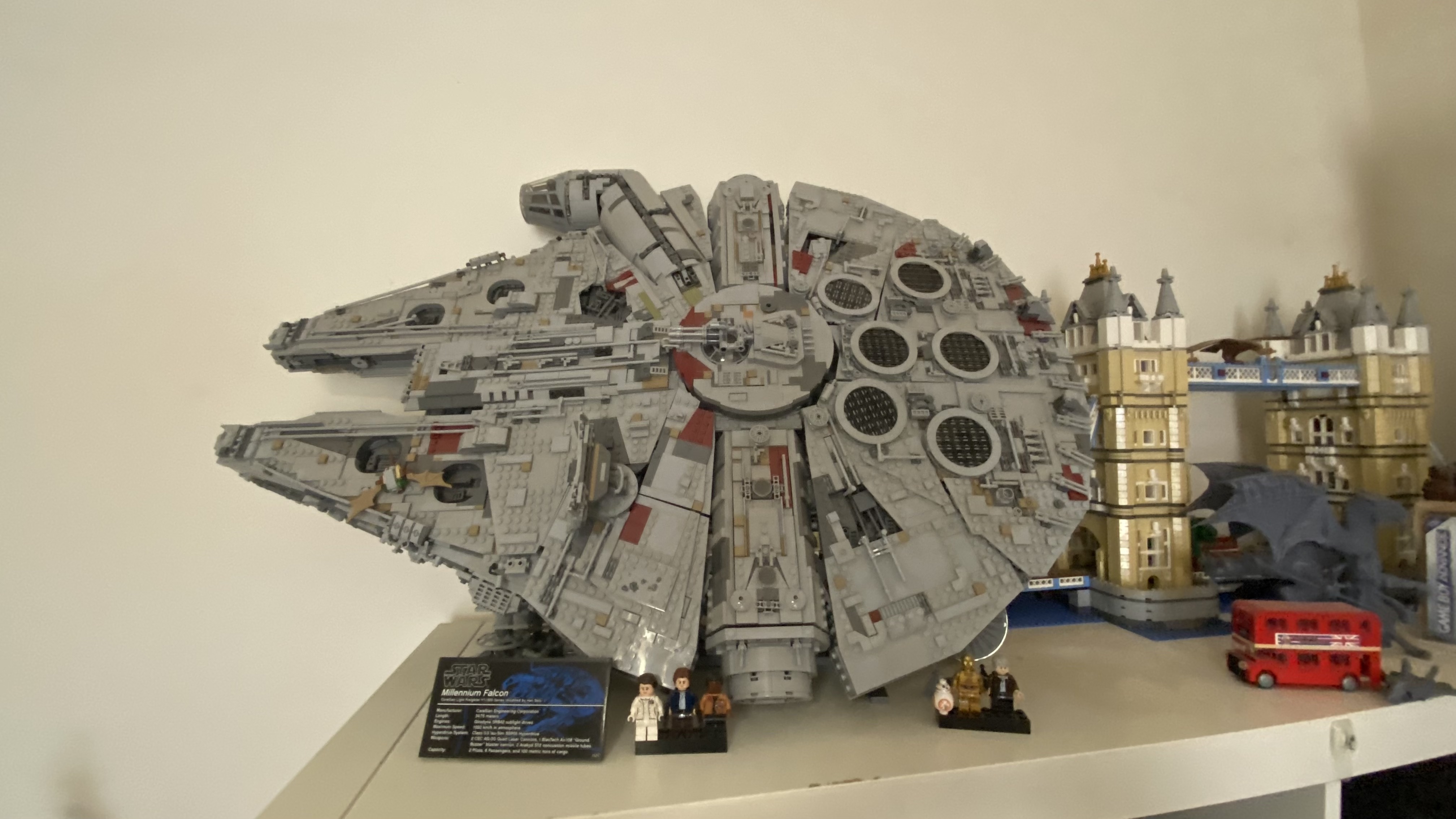 Stand for Lego Millennium Falcon 75198 (REMIX)
