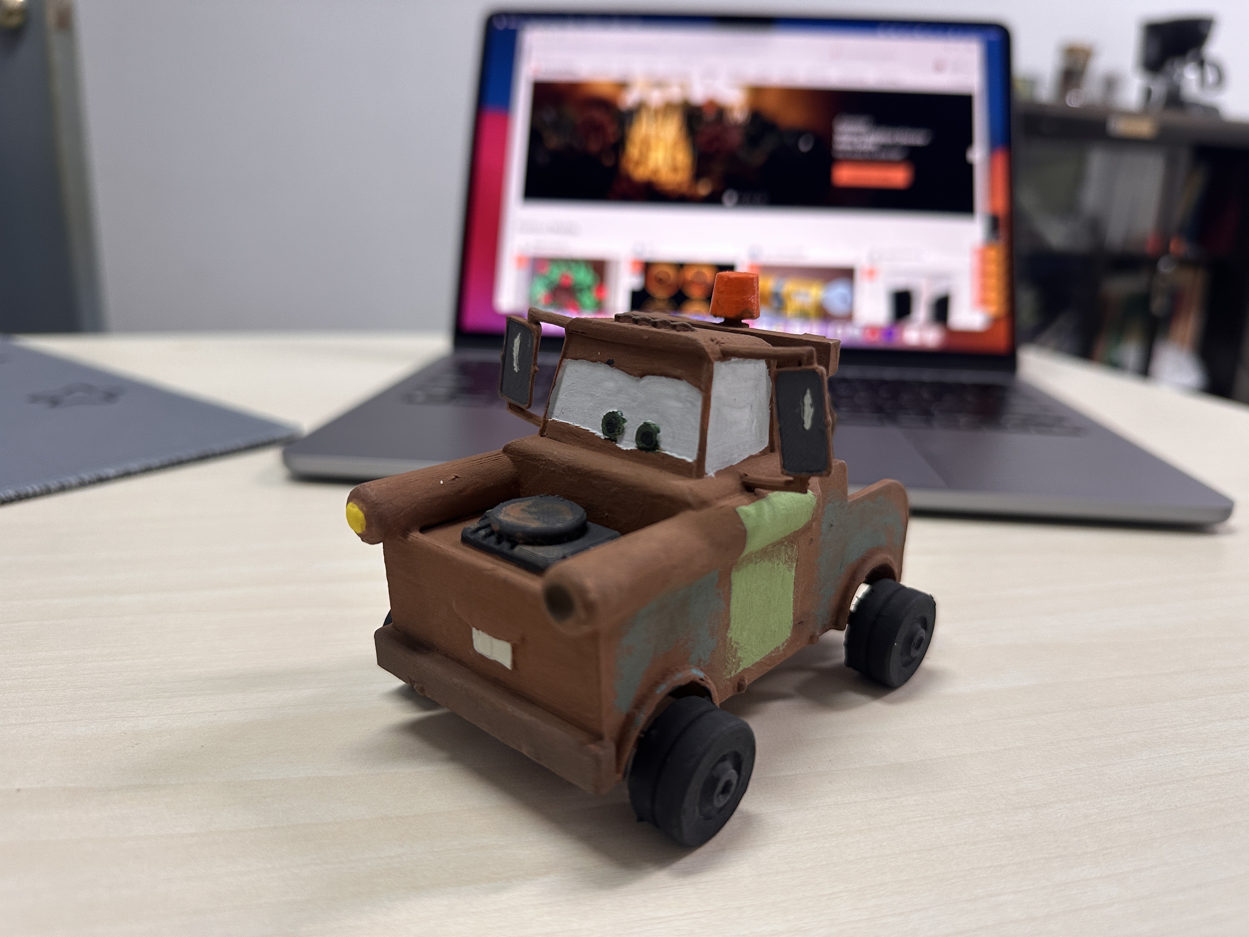 Tom Mater cars kit card