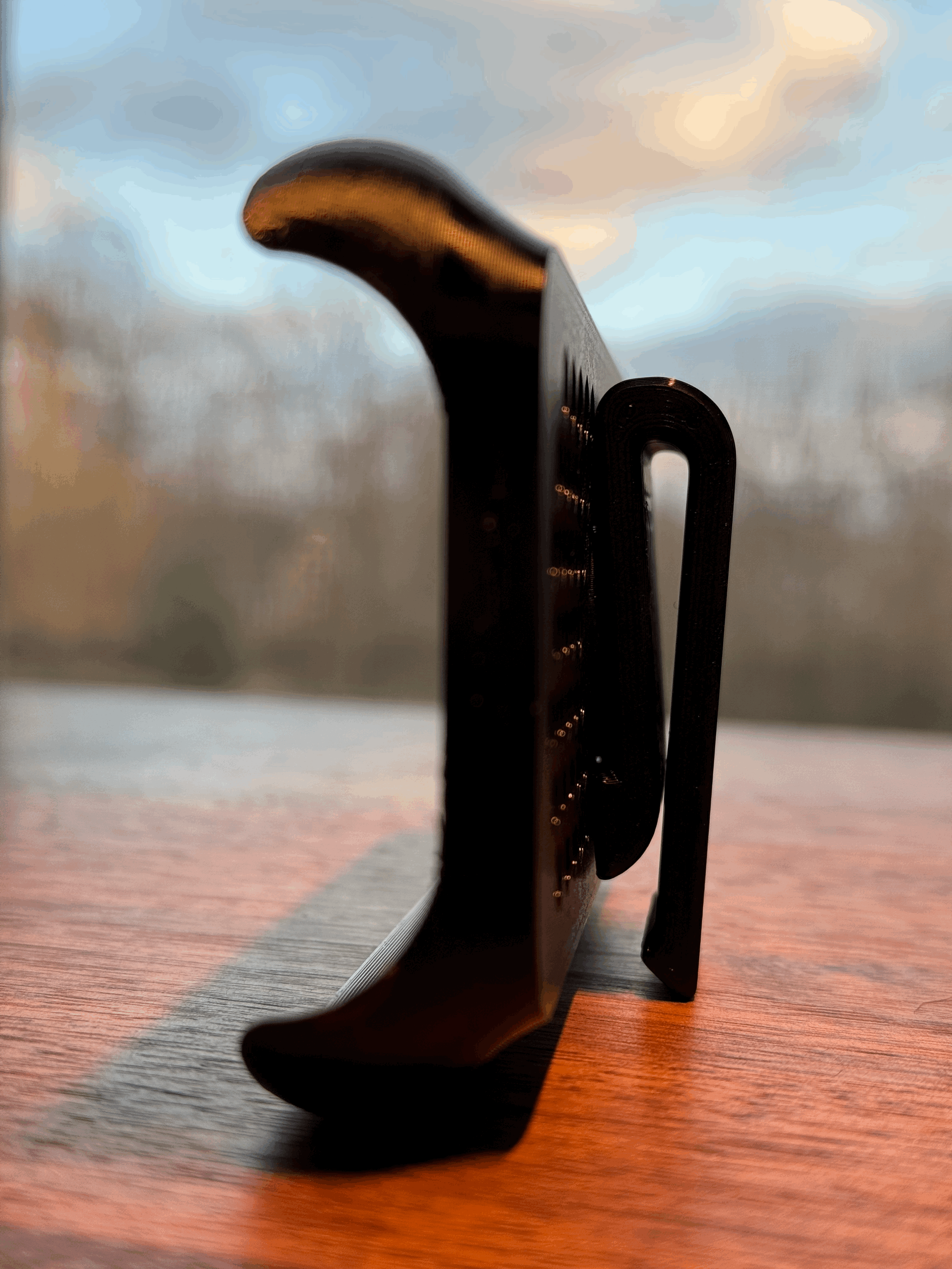 Apple Vision Pro Rotatable Battery Holder - Tighter Clip