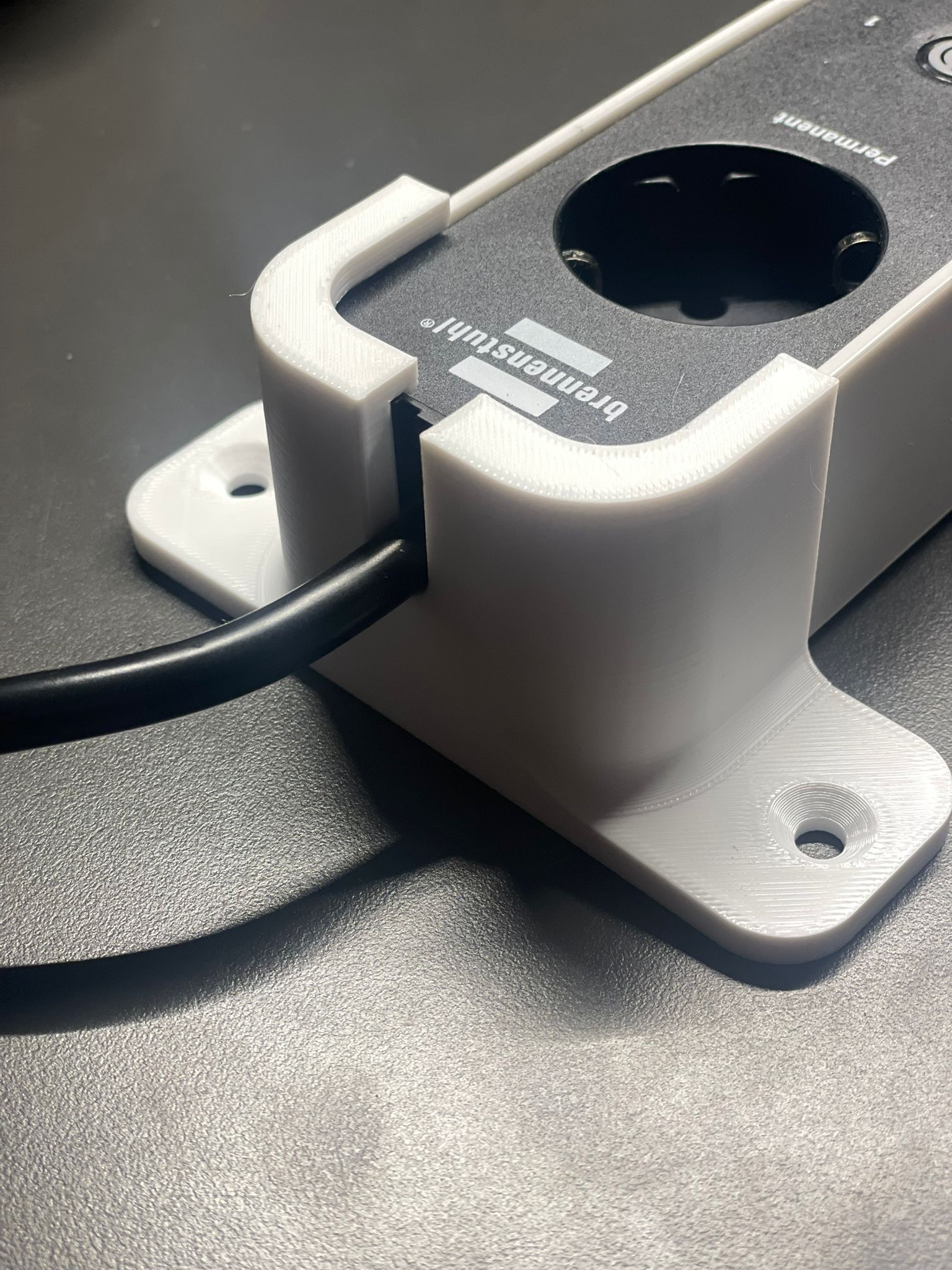 clamps for brennenstuhl extension cord (wifi version)