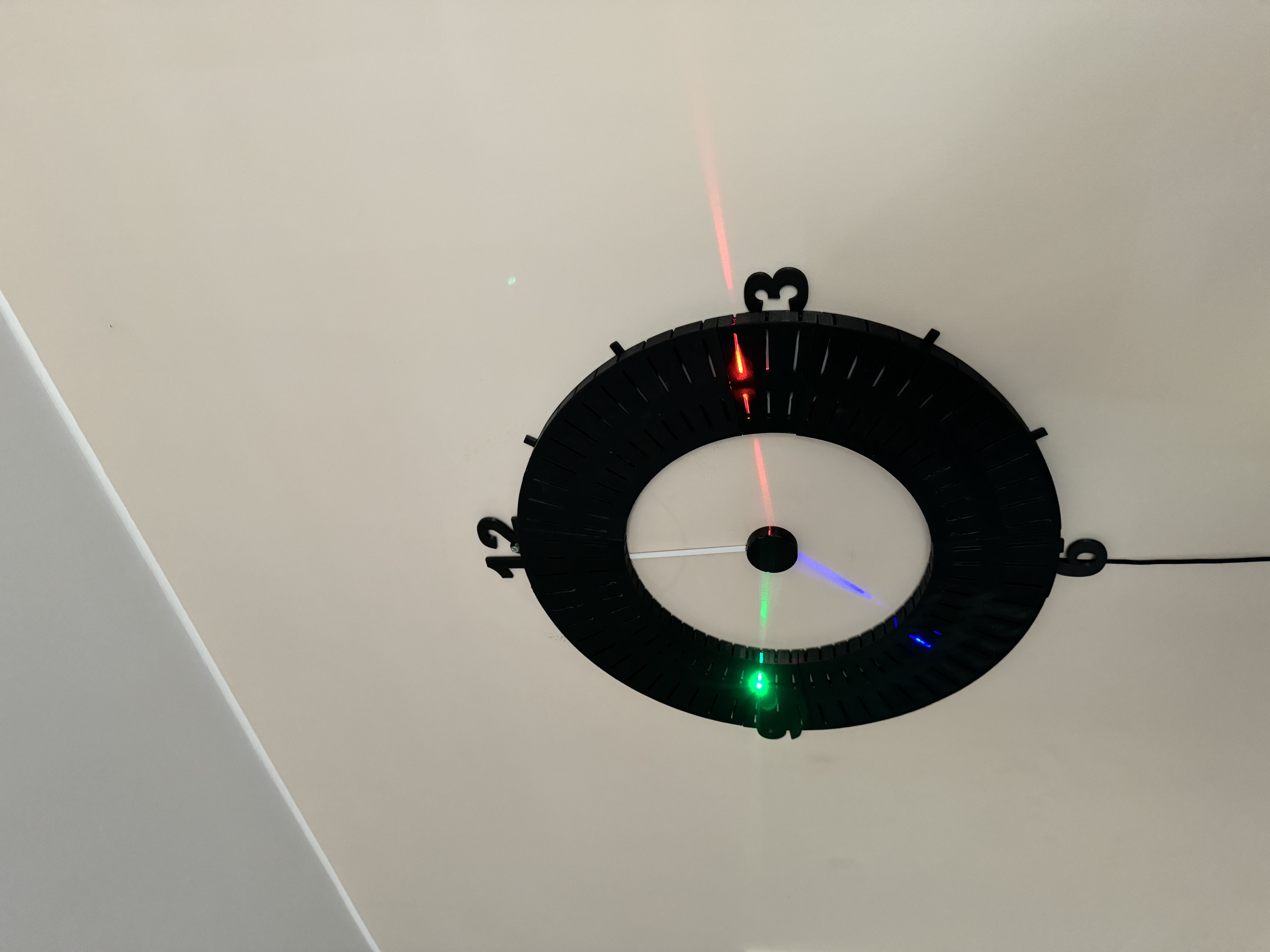 Unique LED hands clock — miniatura 2