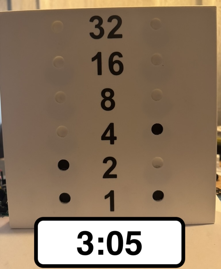 Miniatura 2 do modelo 3D Binary Clock Mechanical