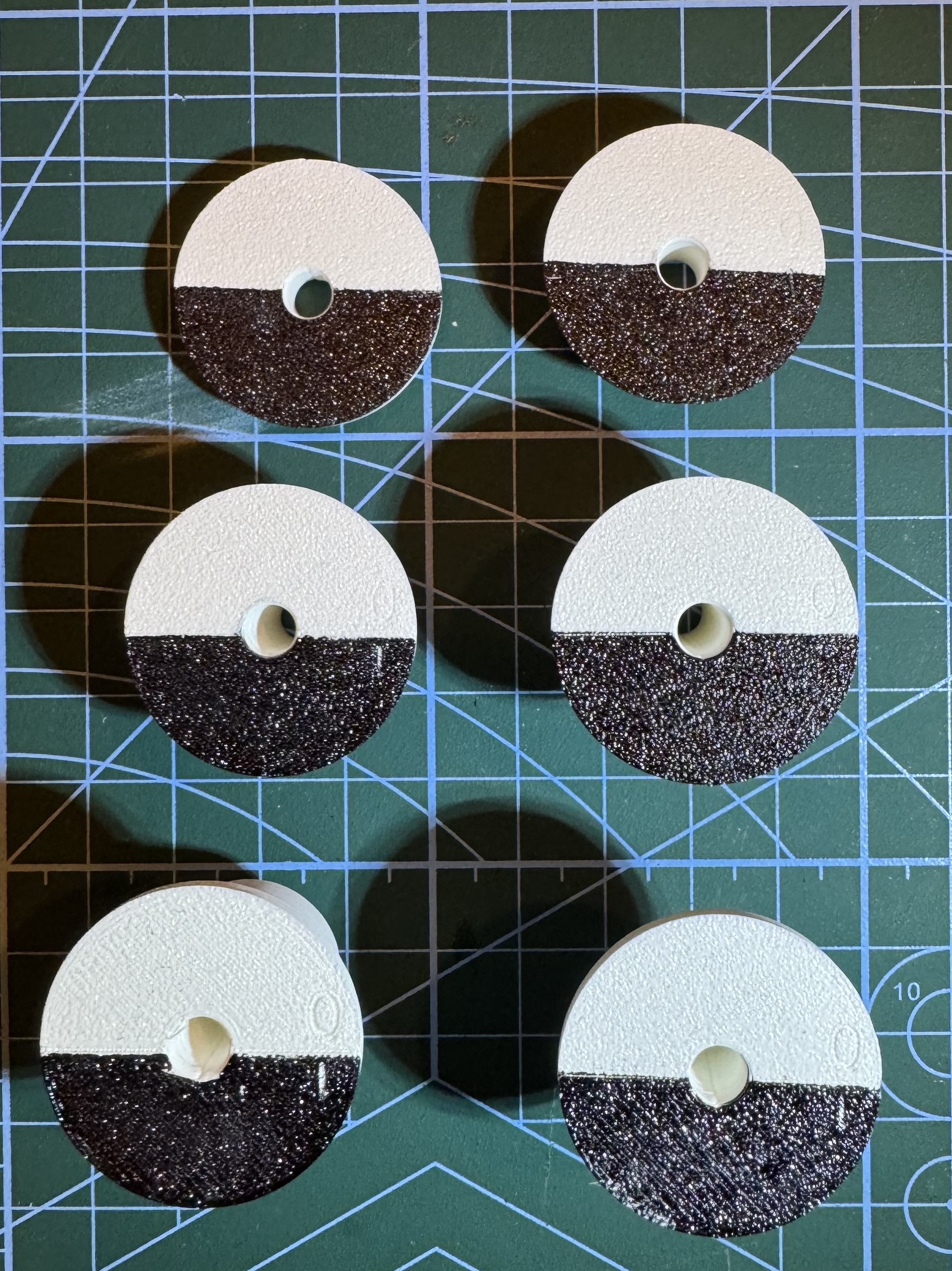 Miniatura 3 do modelo 3D Binary Clock Mechanical
