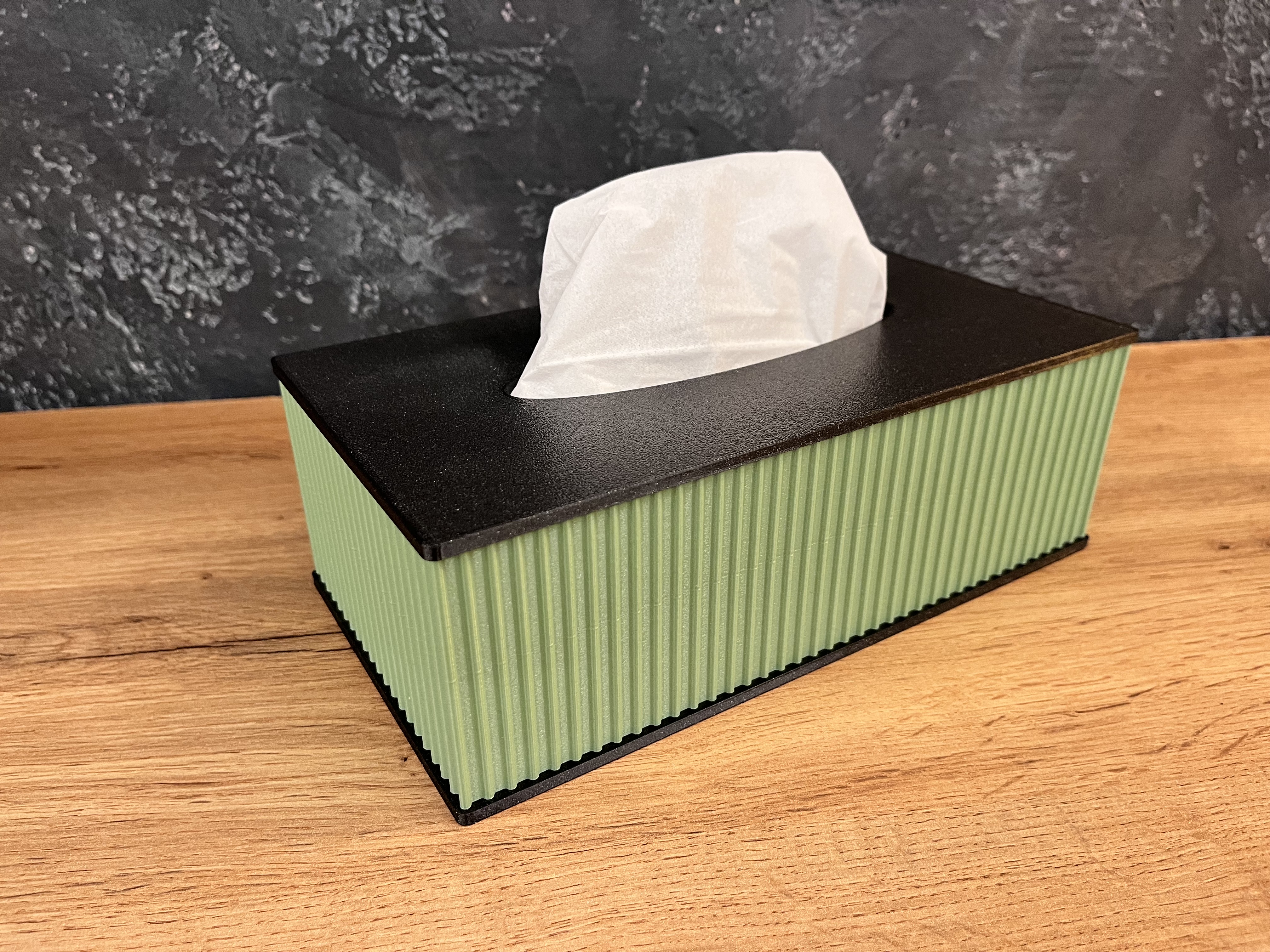 Tissue box