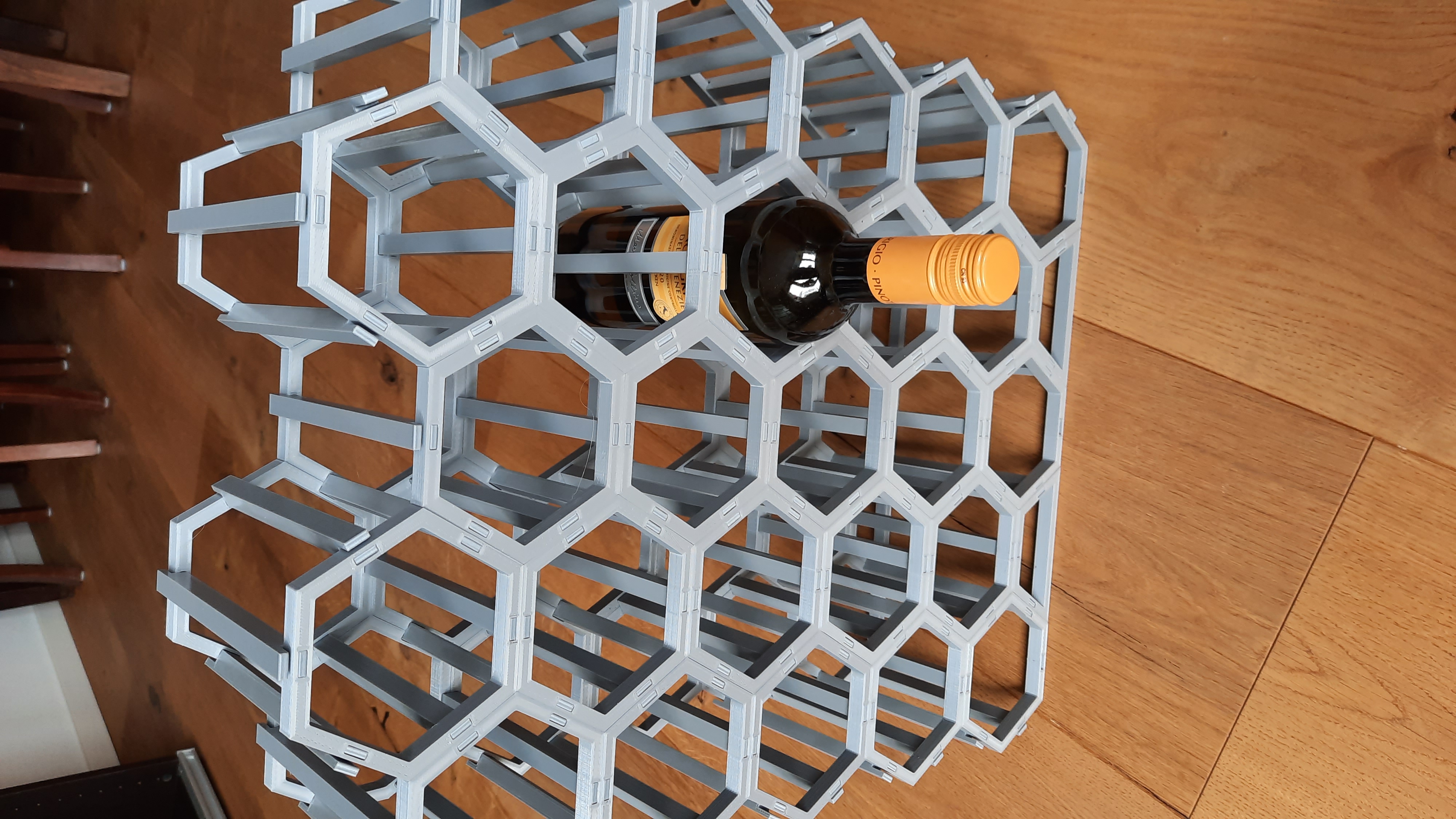 Modulares Weinflaschenregal
