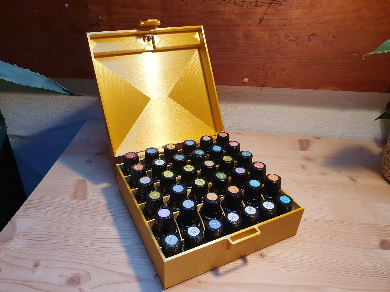 doTerra essential oils box by beeRacer | Download free STL model