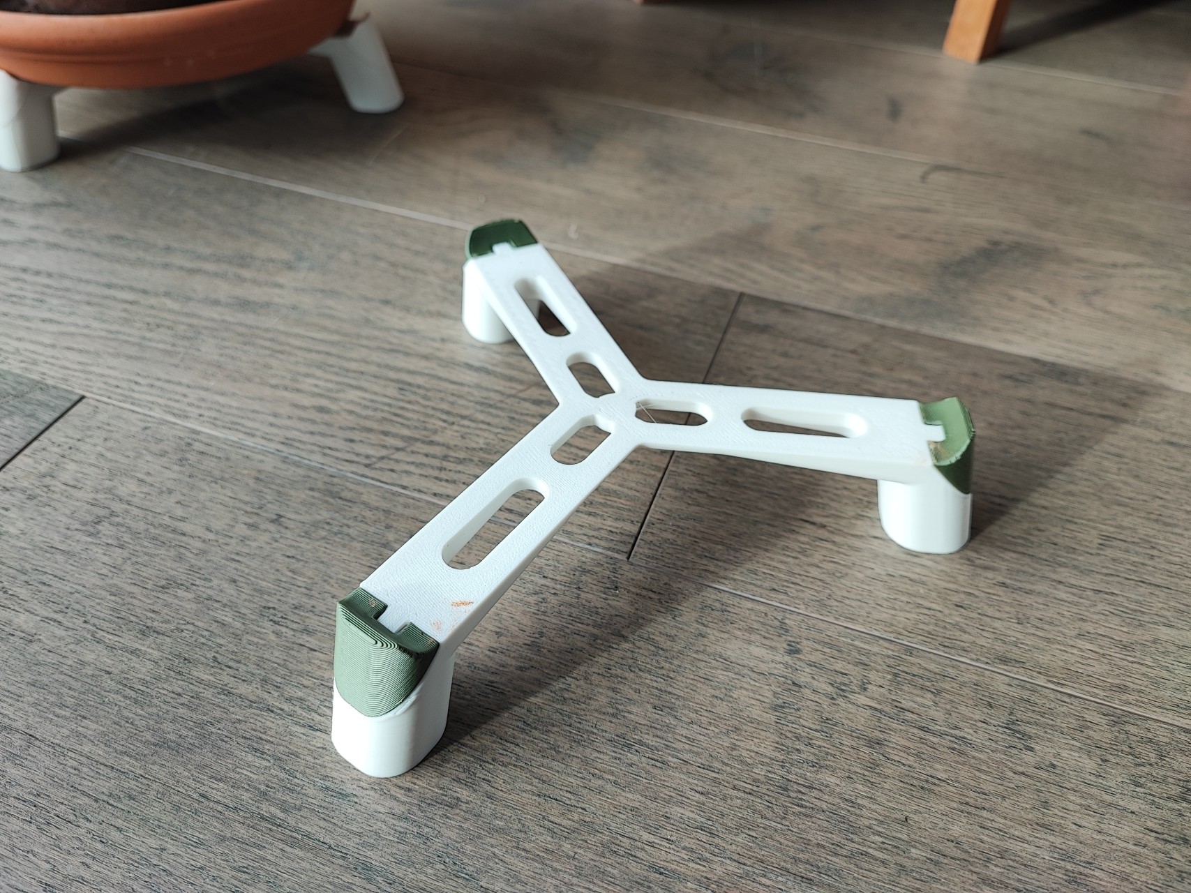Flower Pot Stand 8.6''