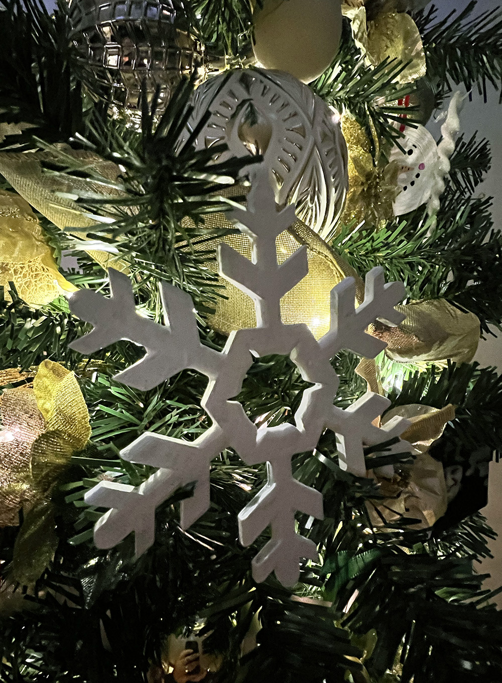 Miniatura 2 do modelo 3D Snowflake Tree Ornament