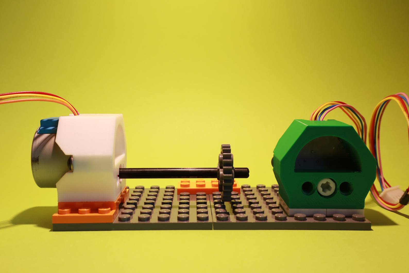 Lego-compatible Brikkitron enclosure for 28byj-48 stepper motor