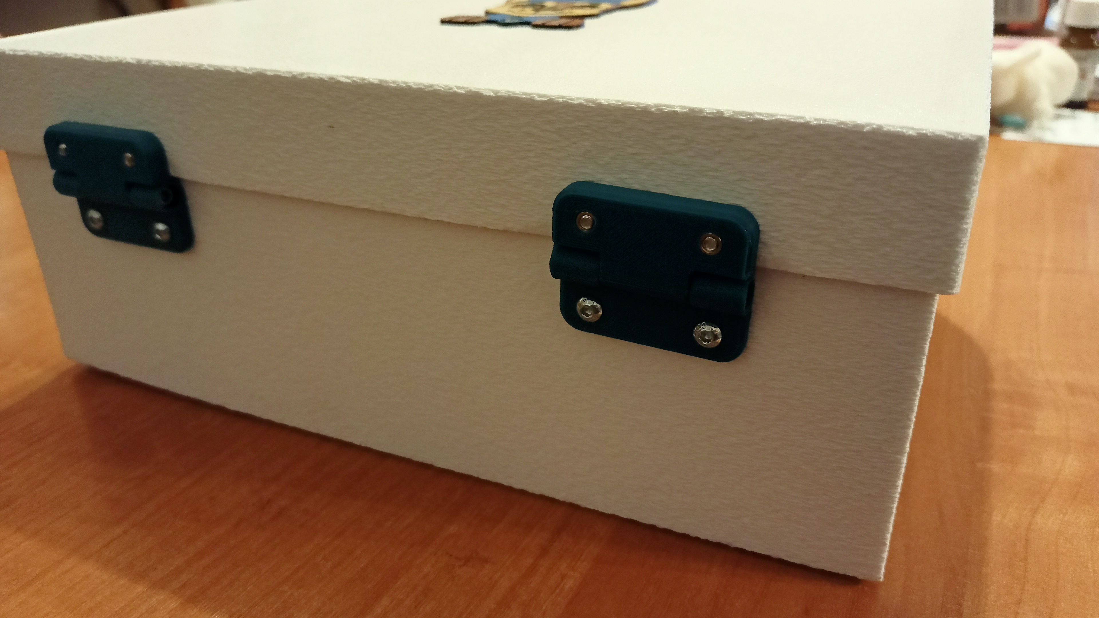 Suitcase — miniatura 3