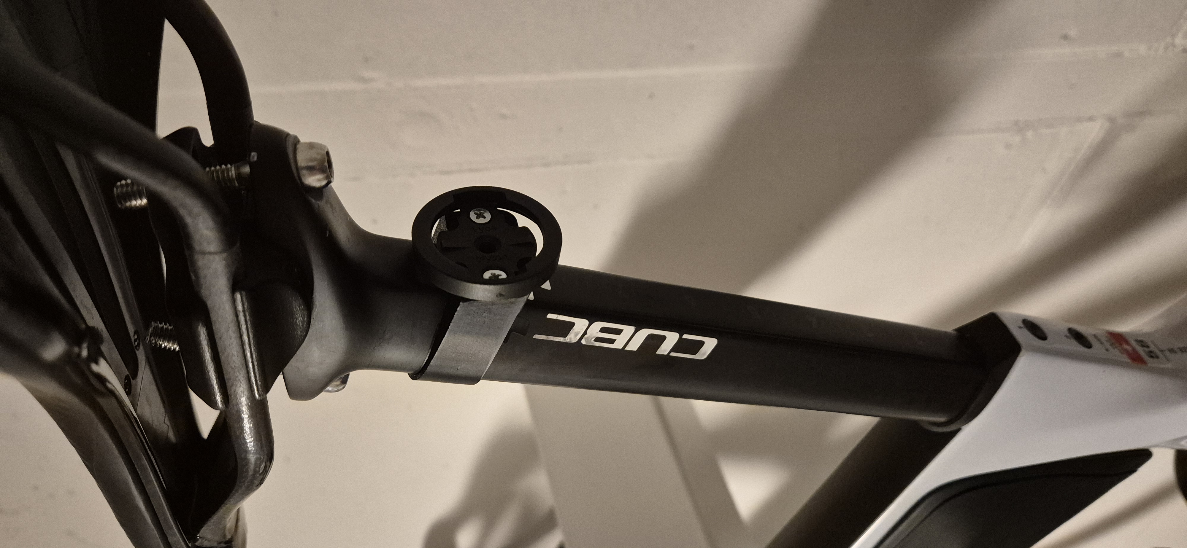 Garmin Varia seatpost mount Cube Agree C62