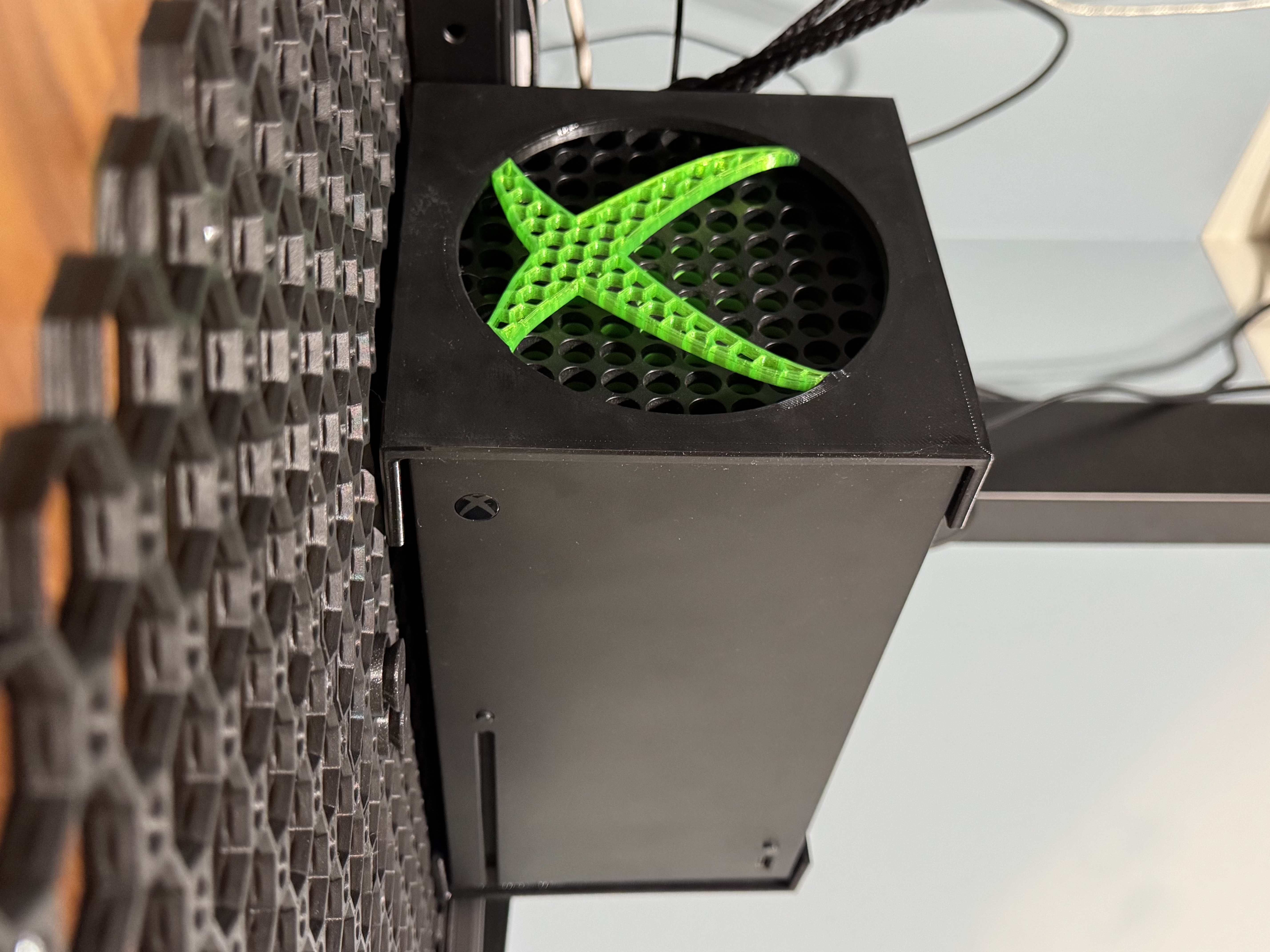 Xbox Series X (XSX) Underdesk mount for multiboard / underware