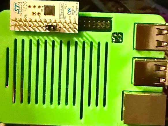 Malolo's screw-less / snap fit Raspberry Pi 3 Model B+ Slim Top Case Modified GPIO