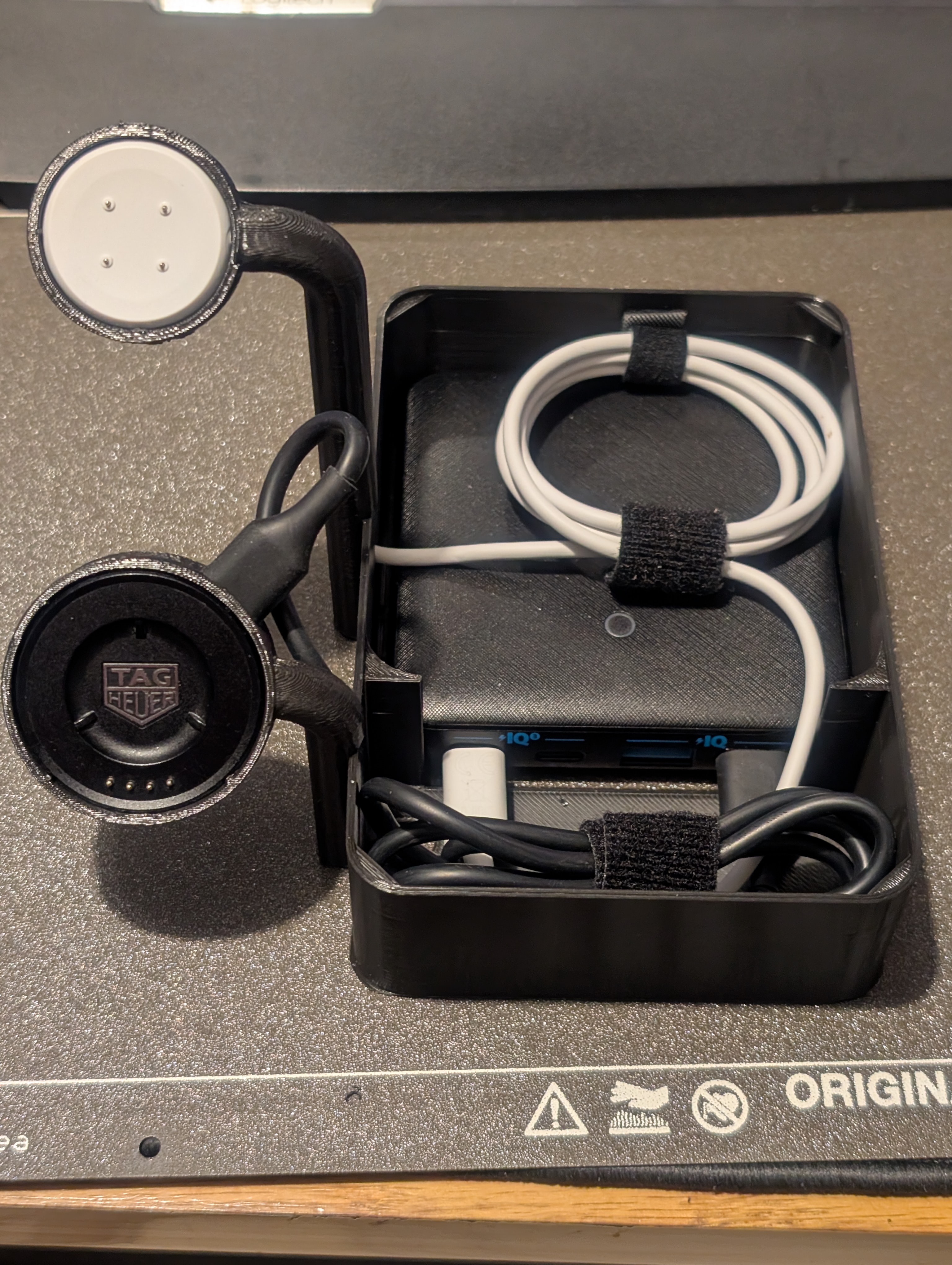 Phone and smart watch bedside organiser — miniatura 5