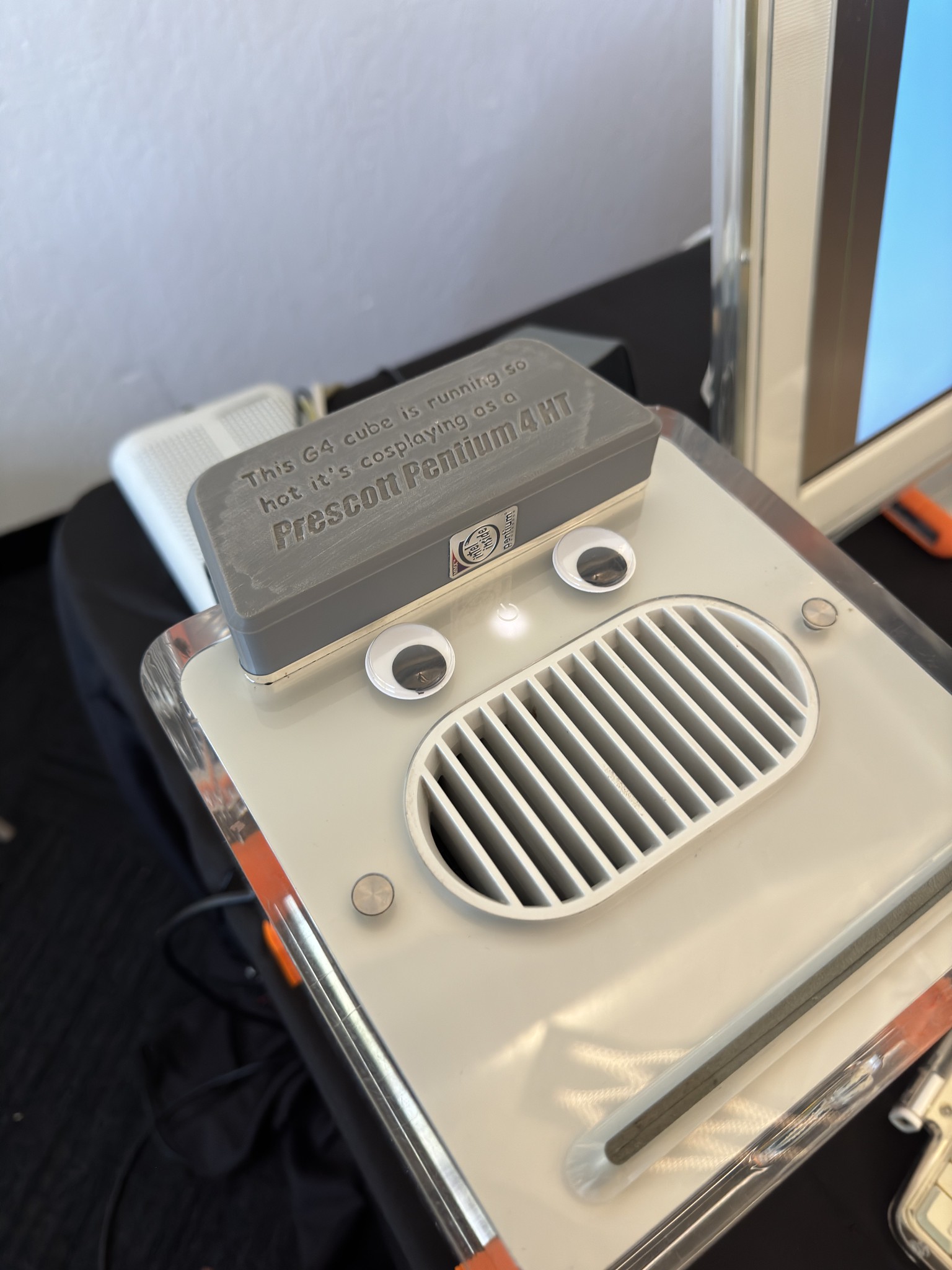 The G4 Cube GPU Cooler — miniatura 2